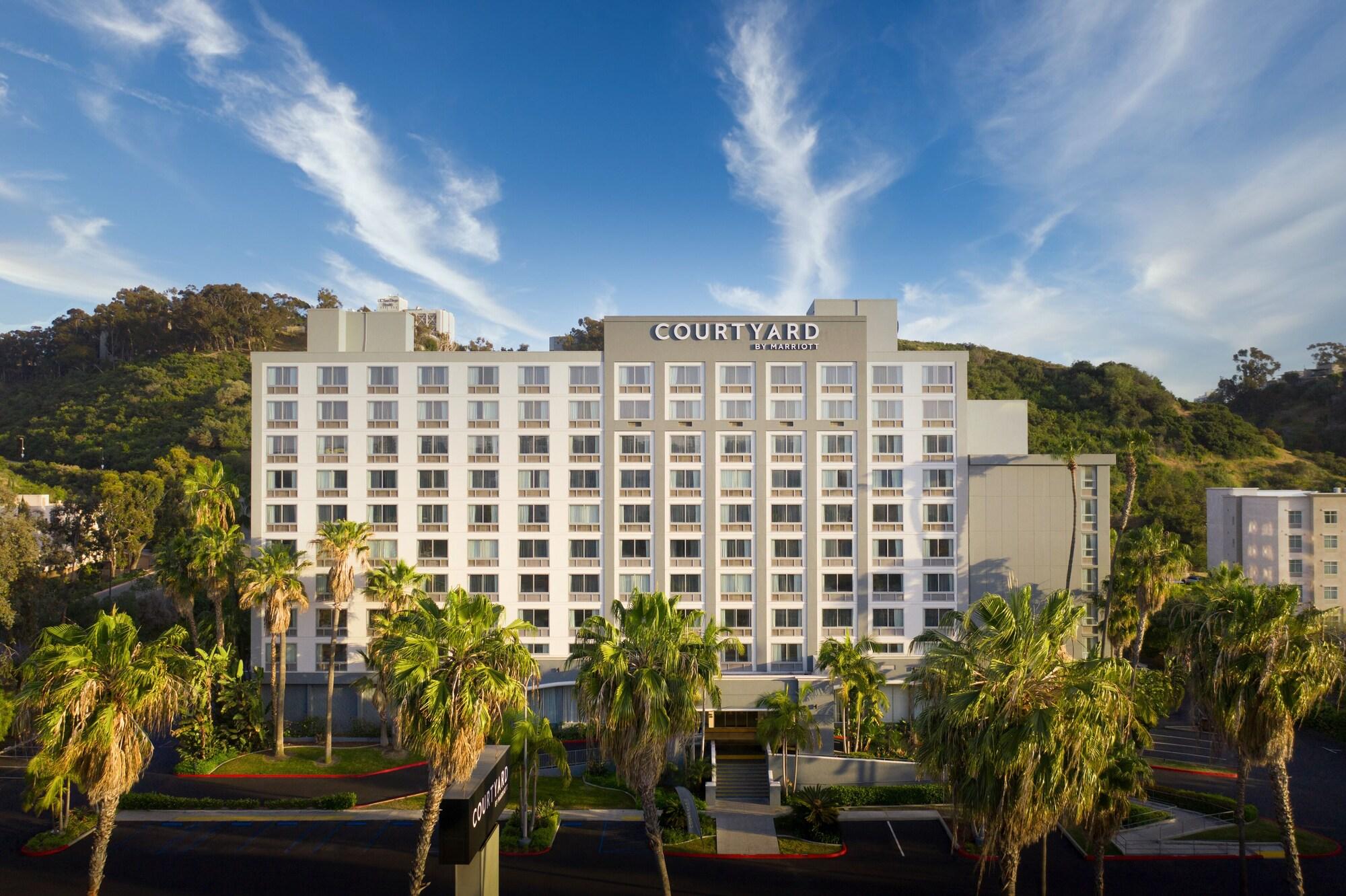 Vista Exterior Courtyard by Marriott San Diego Mission Valley/Hotel Circle