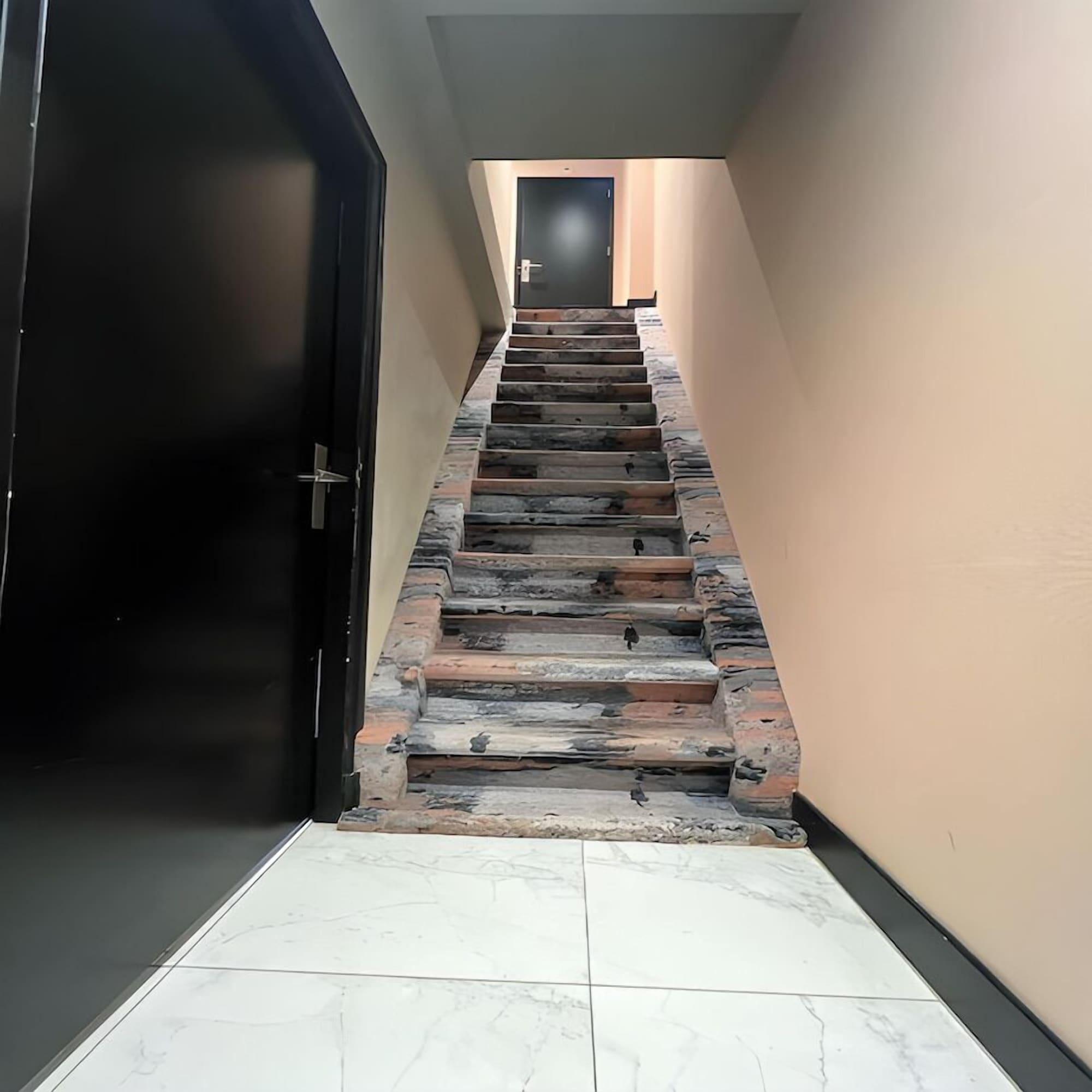 Varios Amigo Hotel