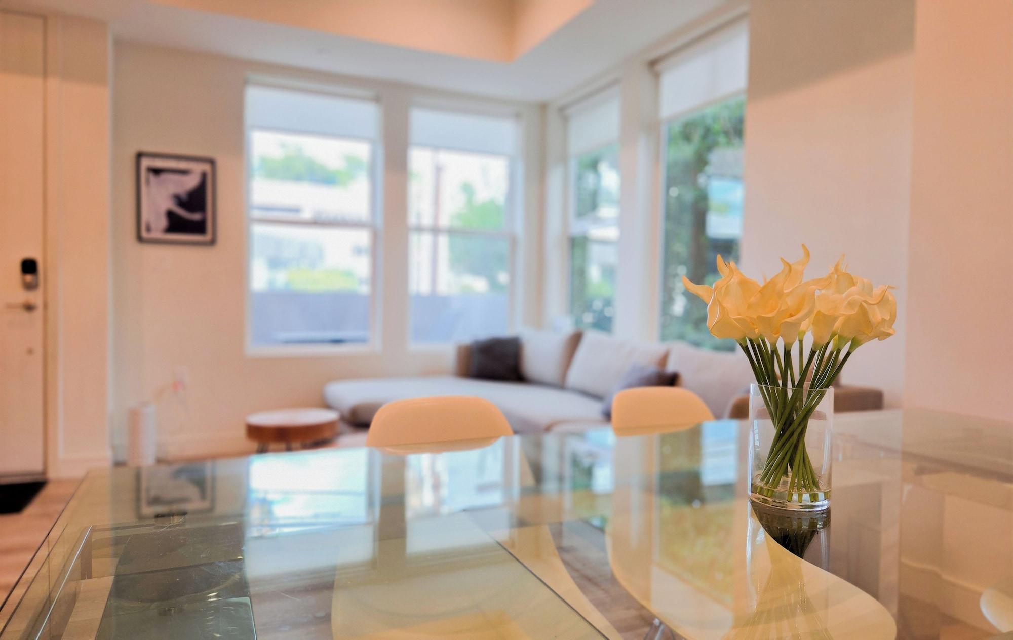 Comodidades del Alojamiento Cahuenga Stay - 12 min walk to Universal