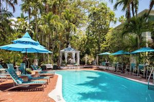 Alojamiento - The Gardens Hotel