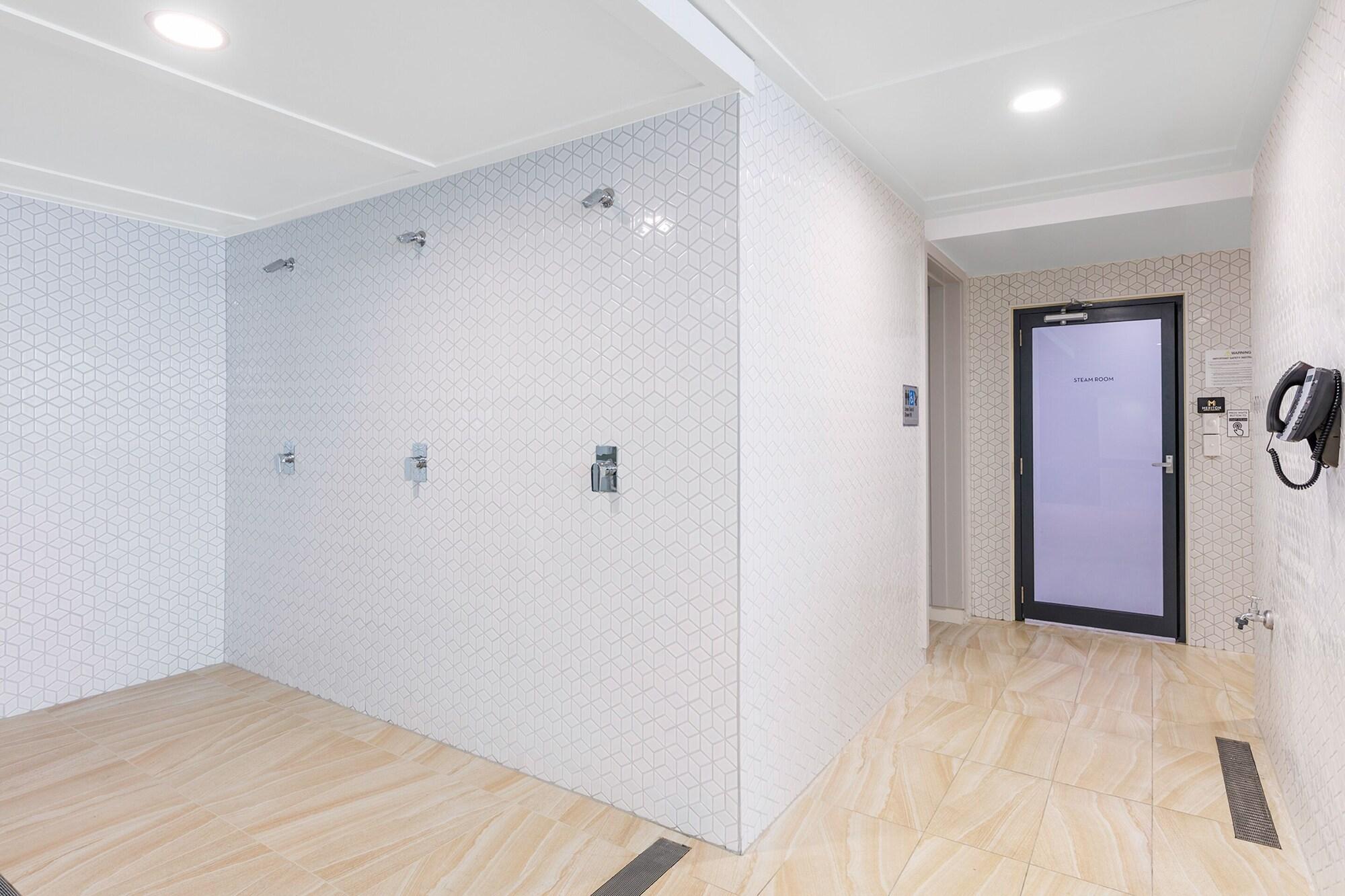 Spa Meriton Suites Mascot Central