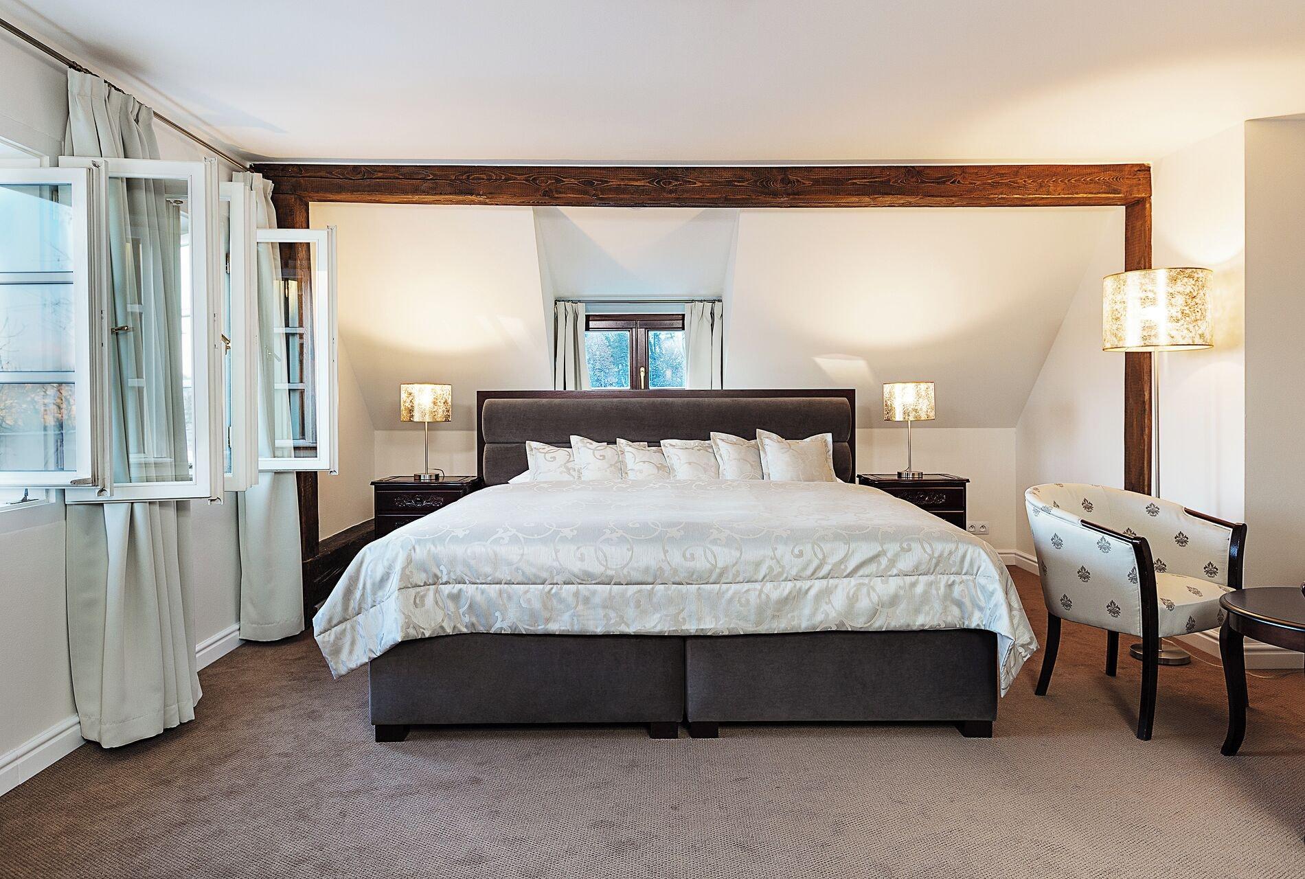 Varios Hoffmeister Depandance