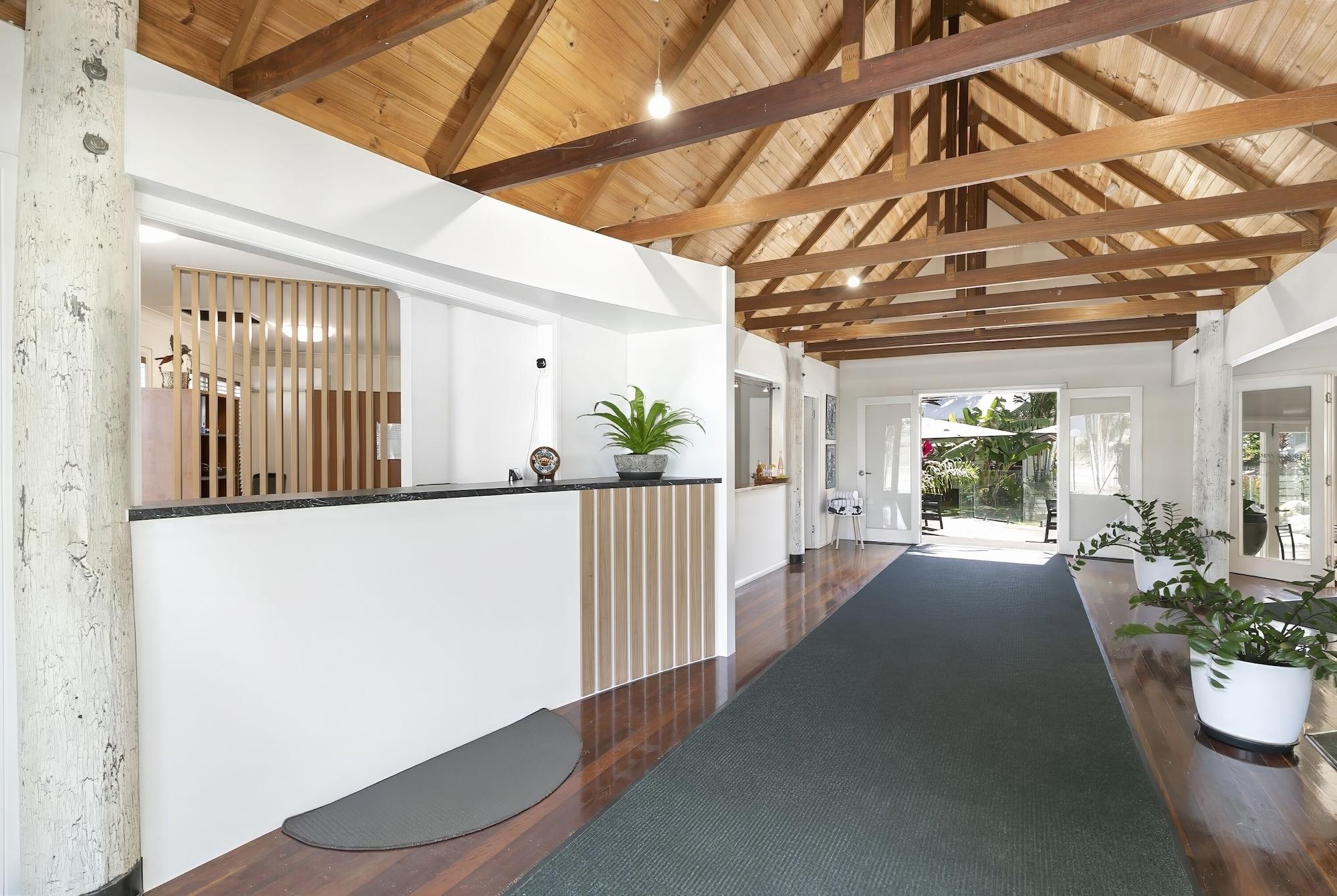 Vista Lobby Mossman Resort Holiday Villas