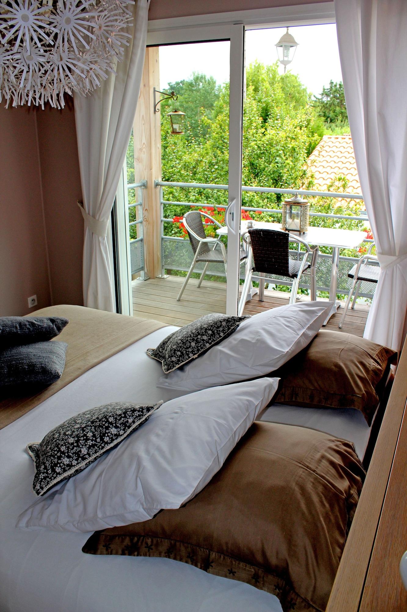 Habitación Chambre d'hôtes Le Clos des Romarins