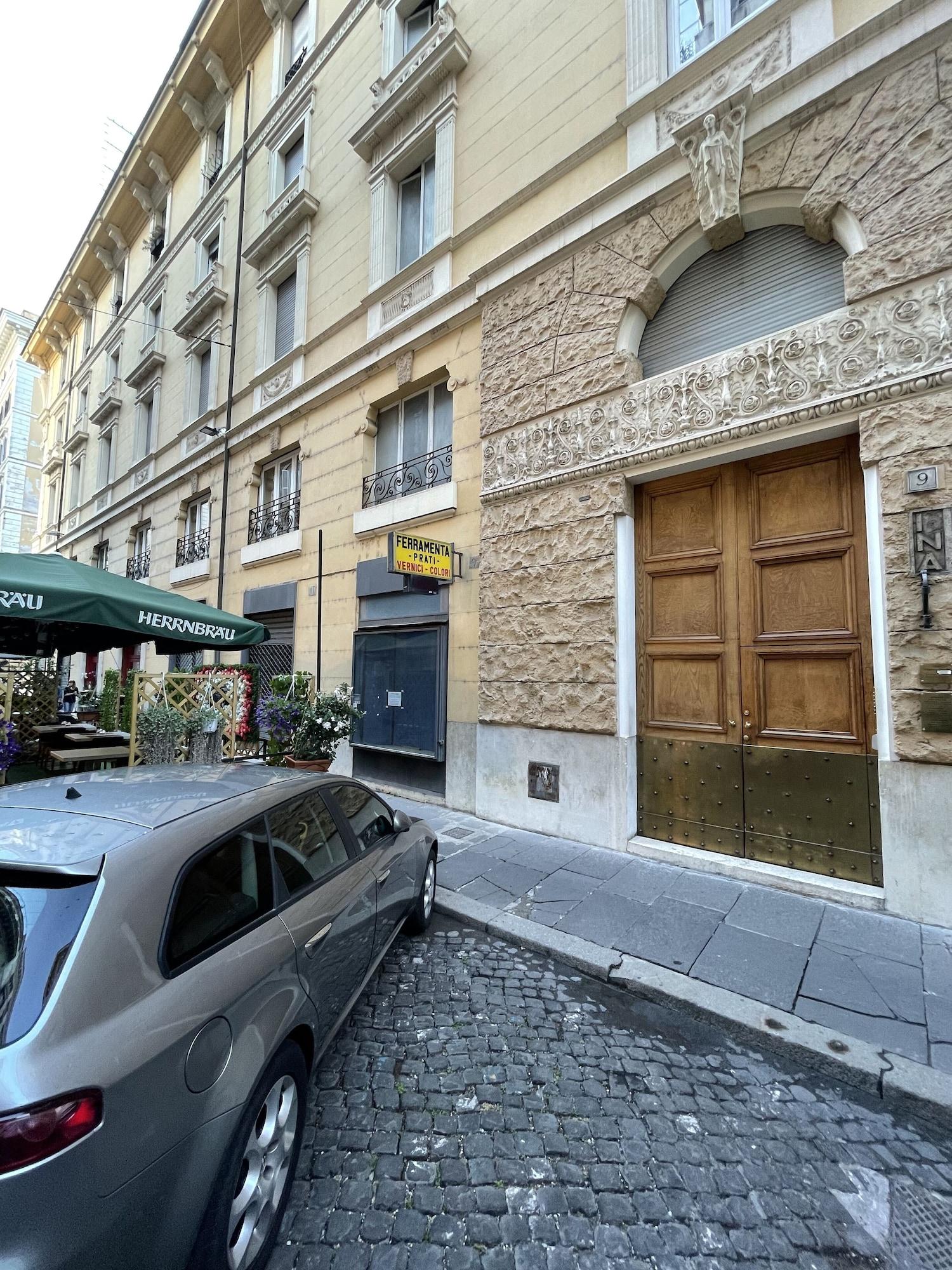 Vista Exterior AD Cavour Luxury Rooms