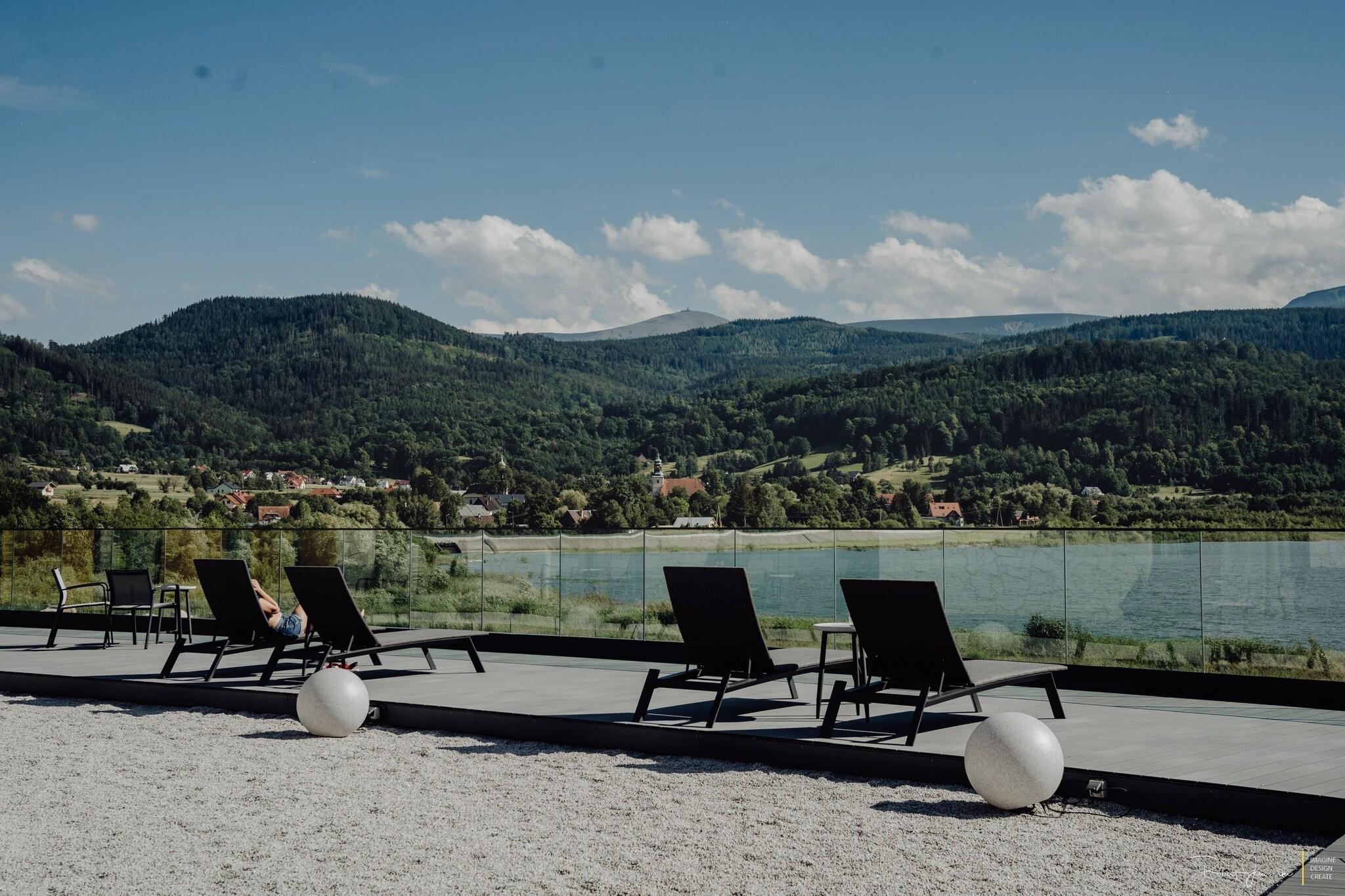 Vista Exterior Lake Hill Resort & Spa