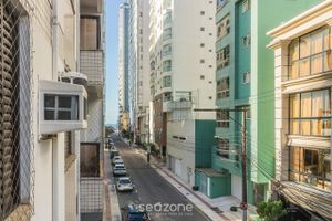 Alquiler Vacacional - Apto com 3 quartos a 120m da praia central LHE0201