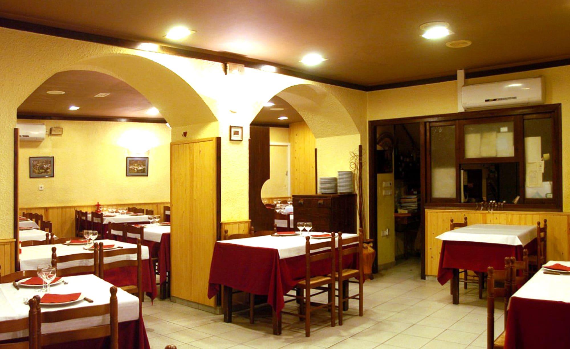 Restaurant Hostal Les Collades