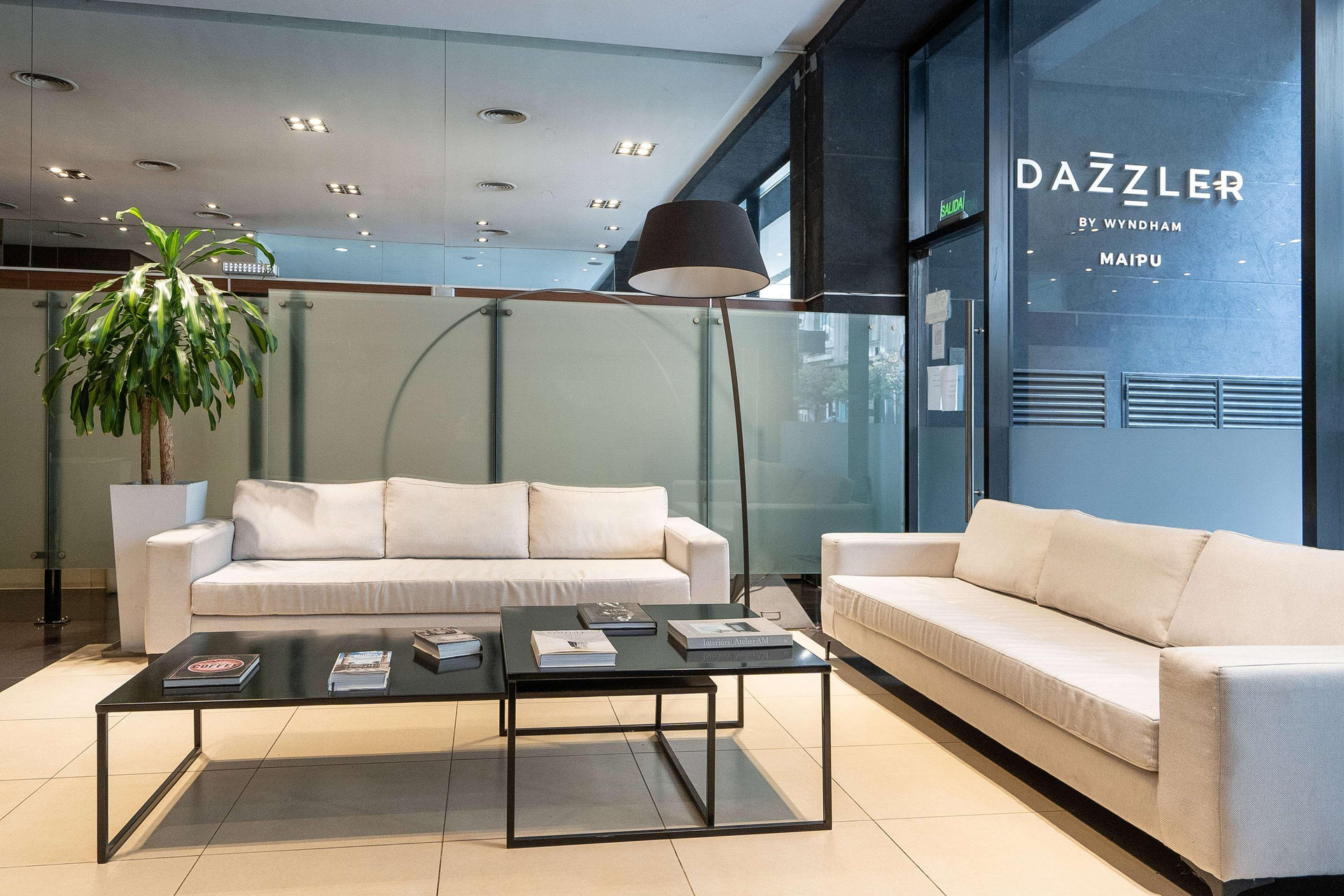 Vista Lobby Dazzler by Wyndham Buenos Aires Maipú