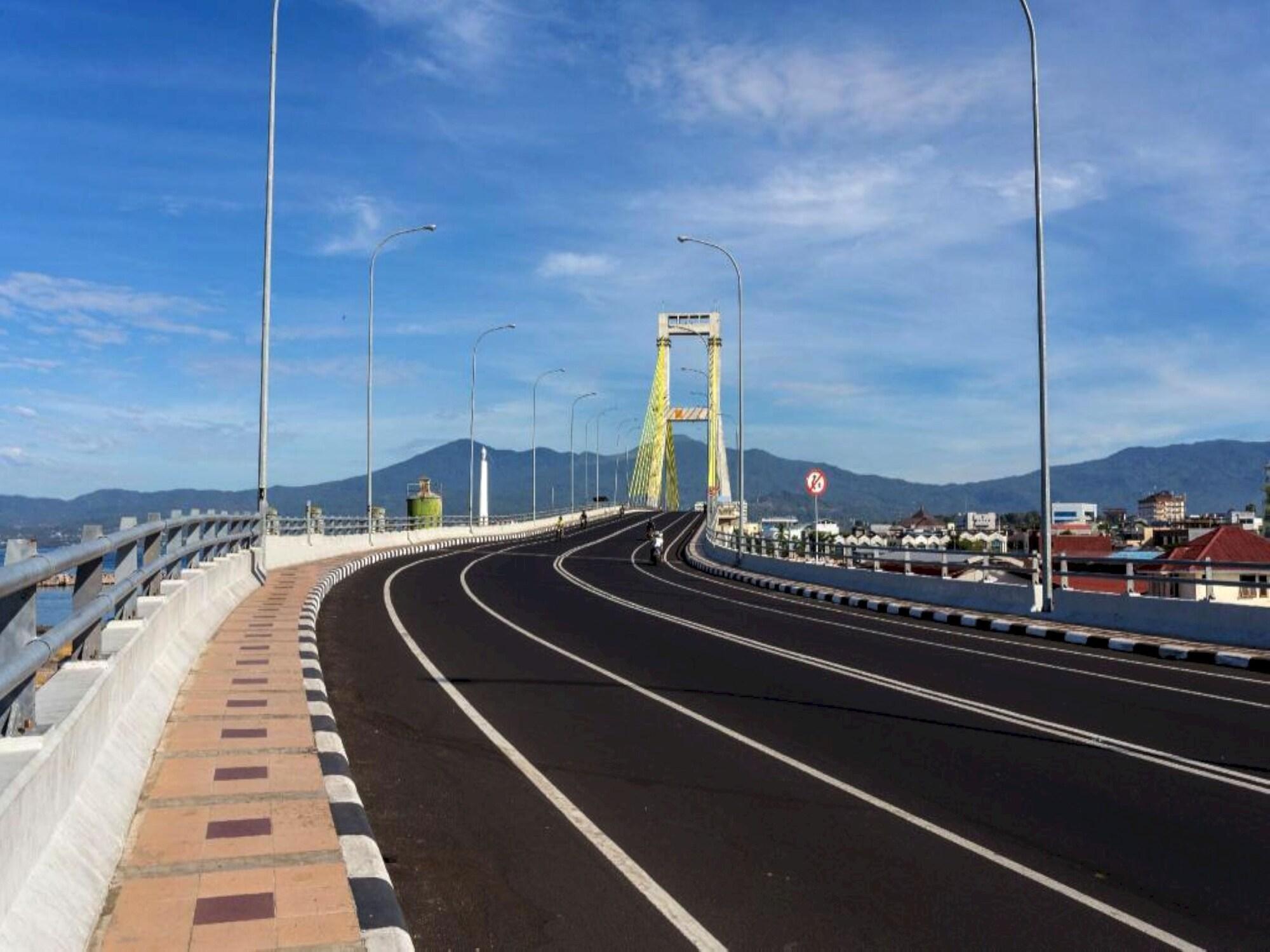 Vista Exterior Hotel O Permata Ria Hotel