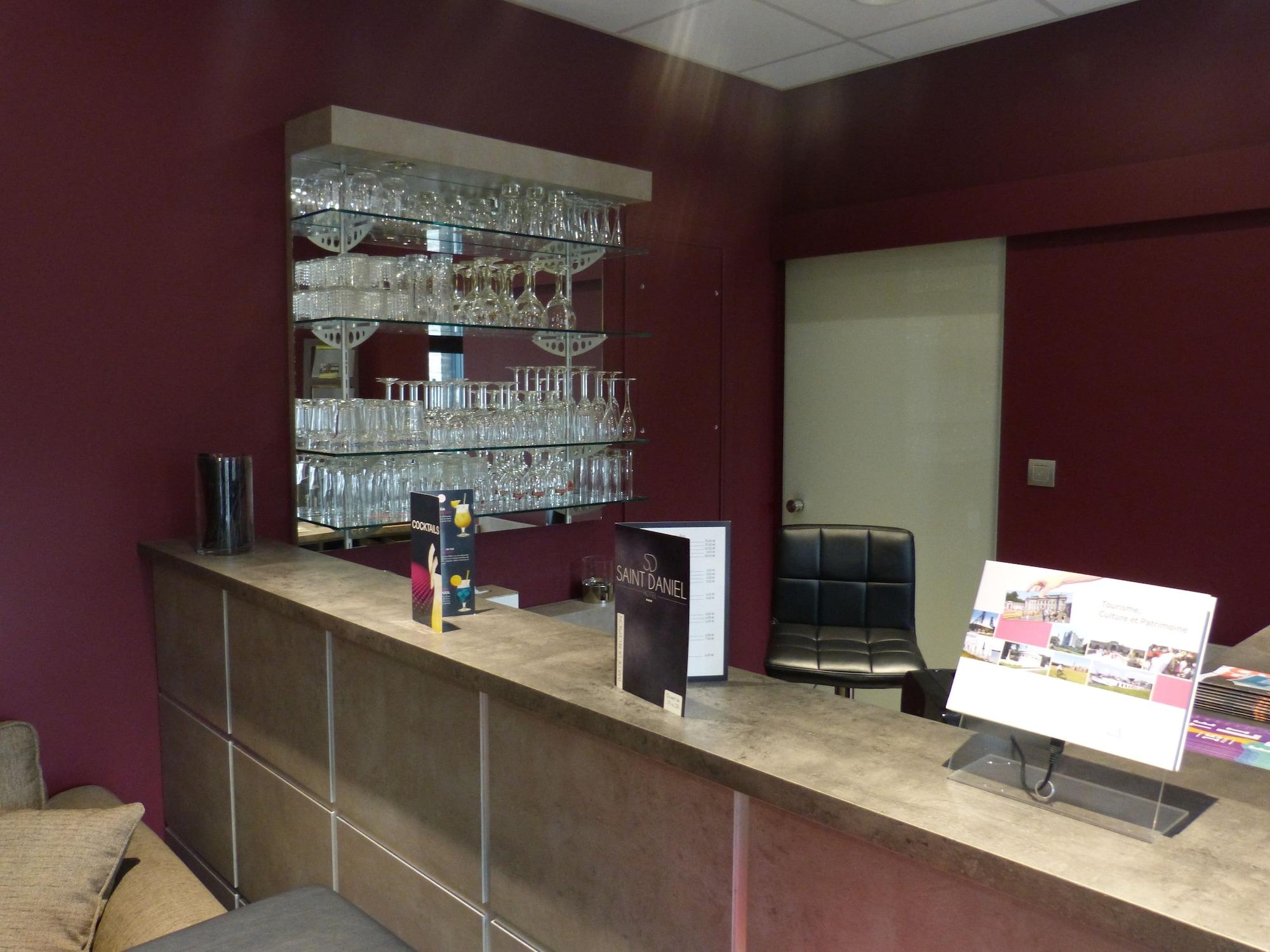Bar/Salón Hôtel Saint Daniel