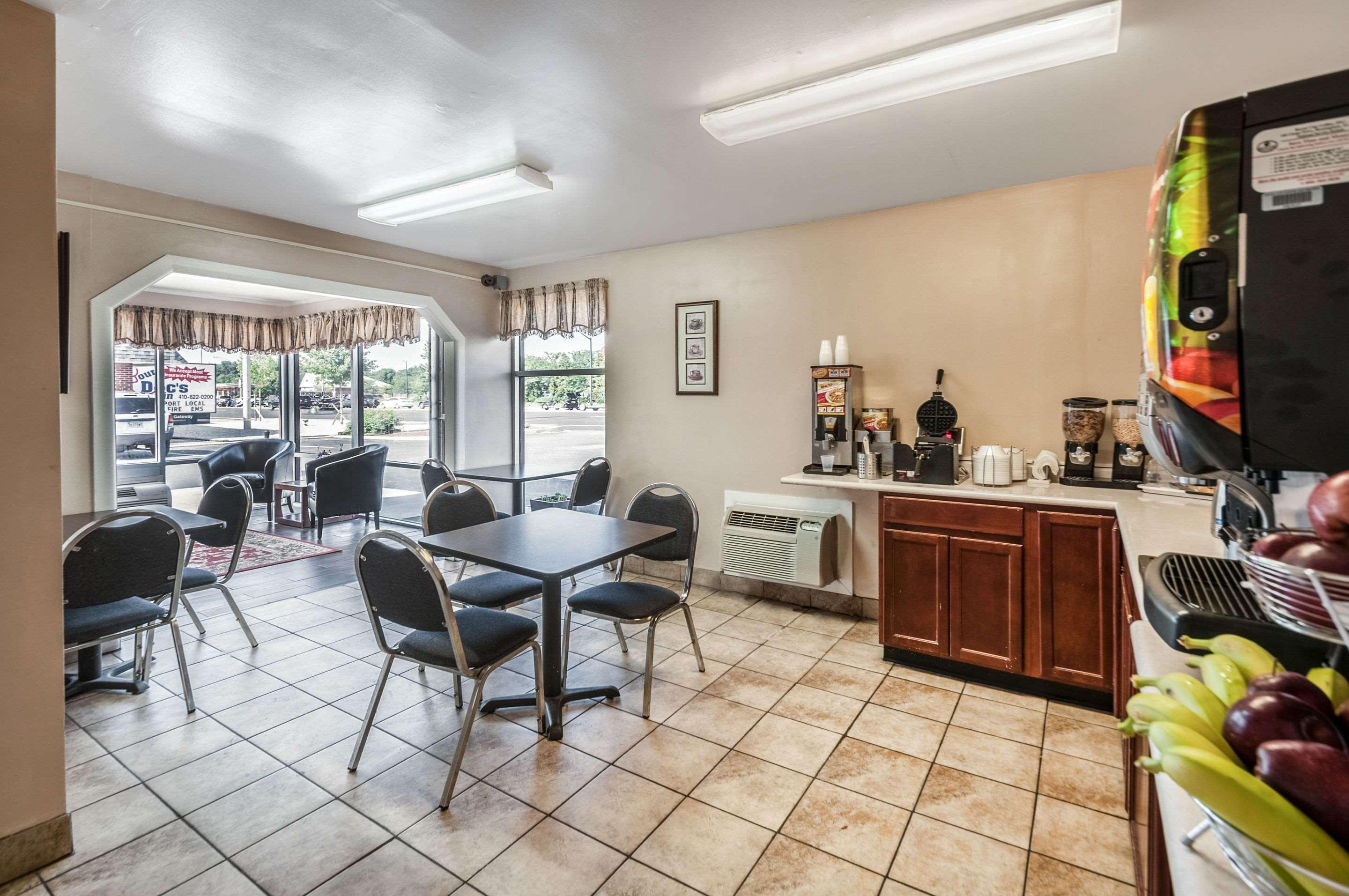 Restaurant Econo Lodge Easton Route 50