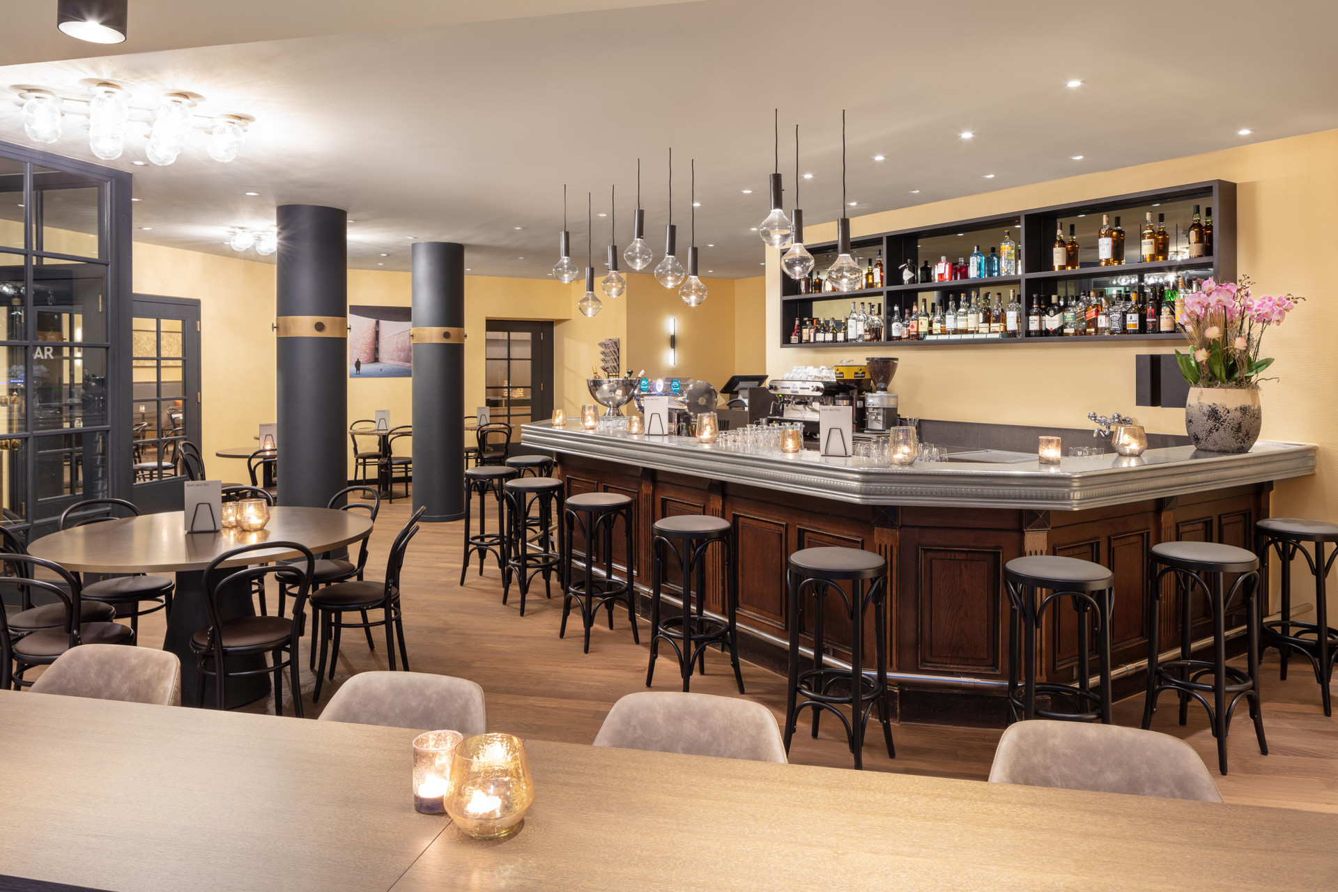 Bar/Salón Hotel Victoria