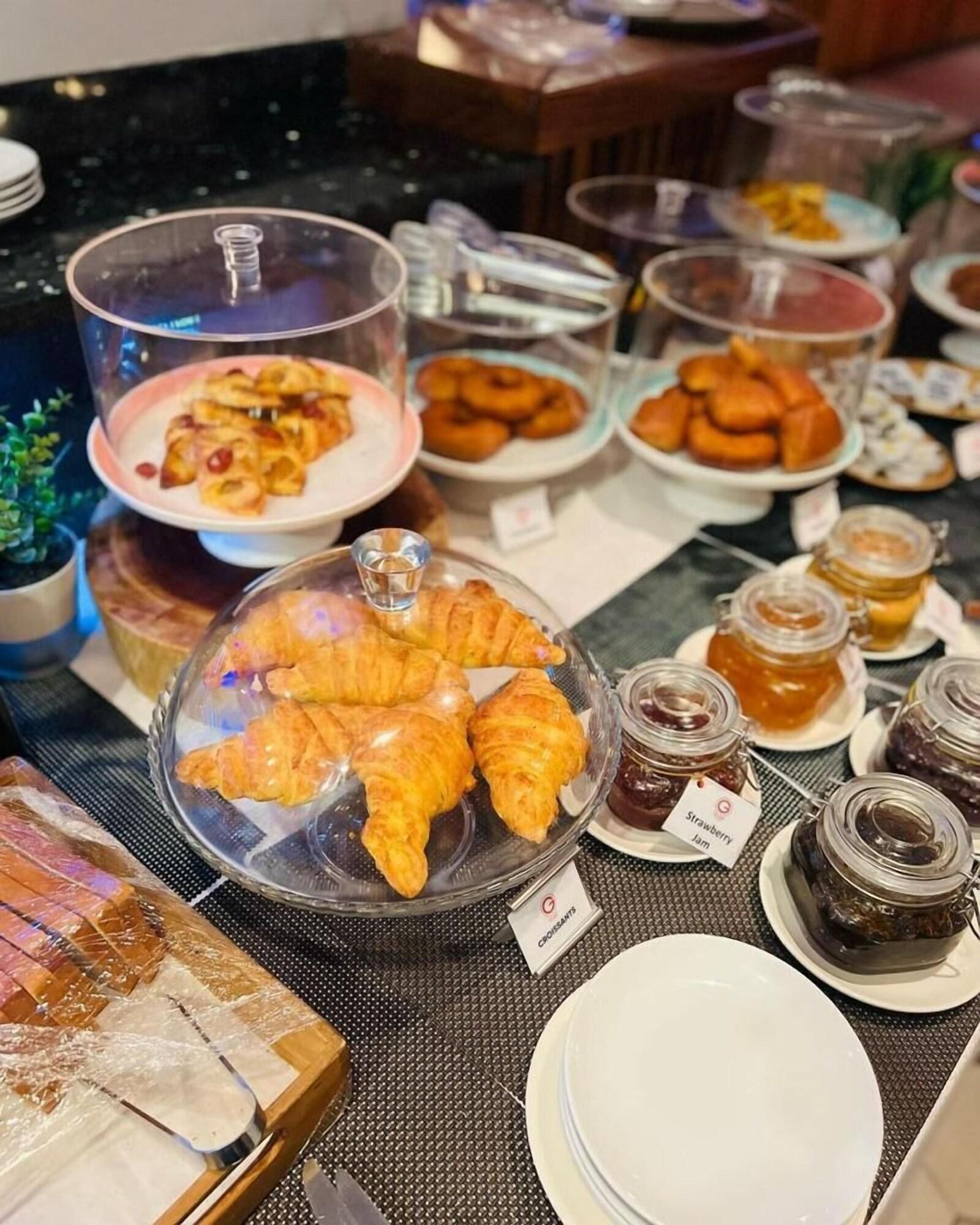 Restaurant Fairview Luxury Apartments