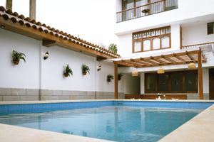 Alojamiento - Hotel Baños del Inca Premium