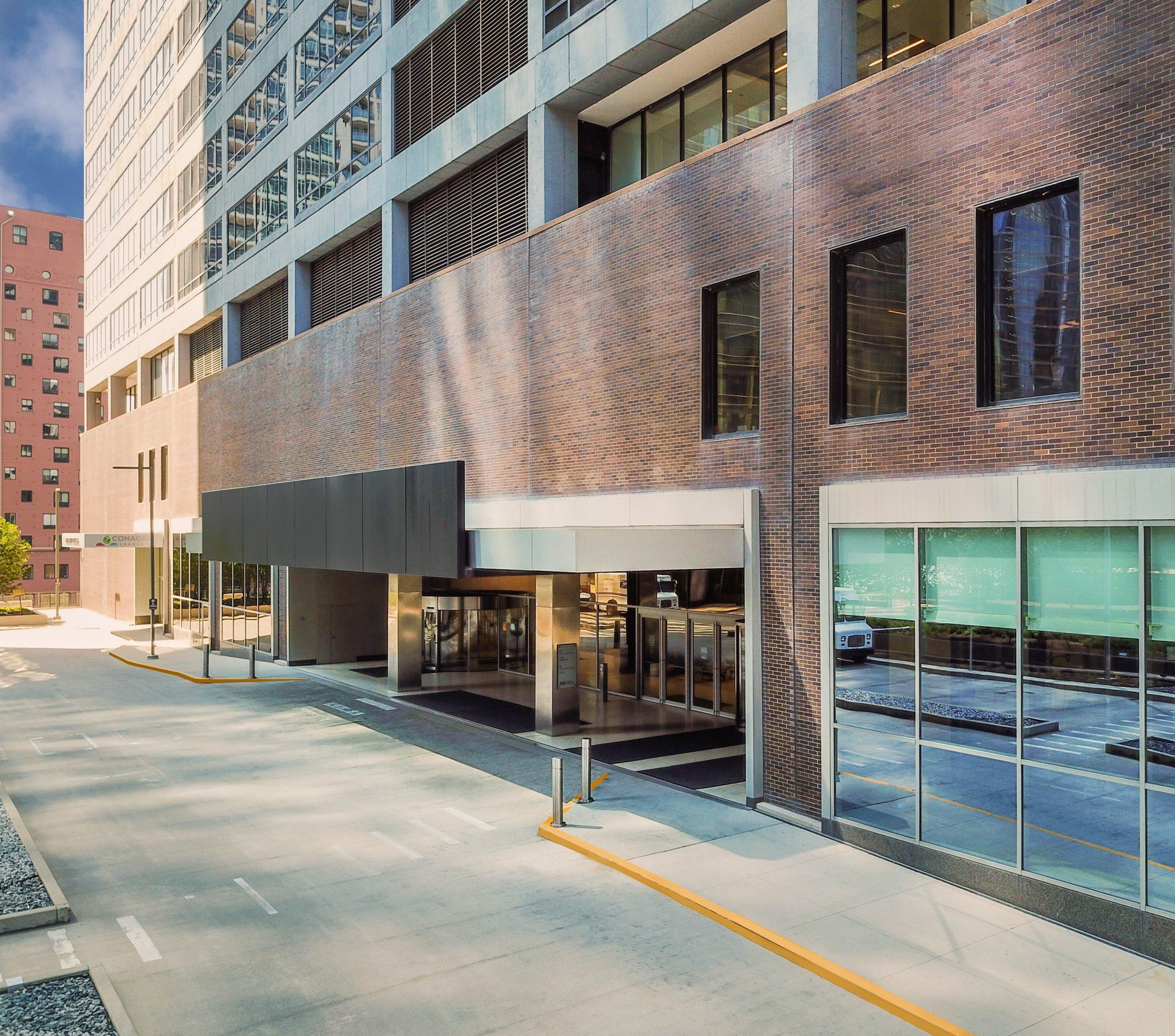 Vista Exterior voco Chicago Downtown - Riverwalk by IHG