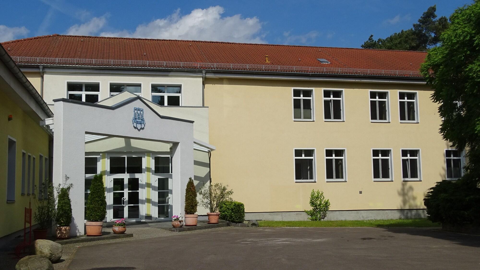 Vista Exterior Waldhotel am See Berlin Schmöckwitz