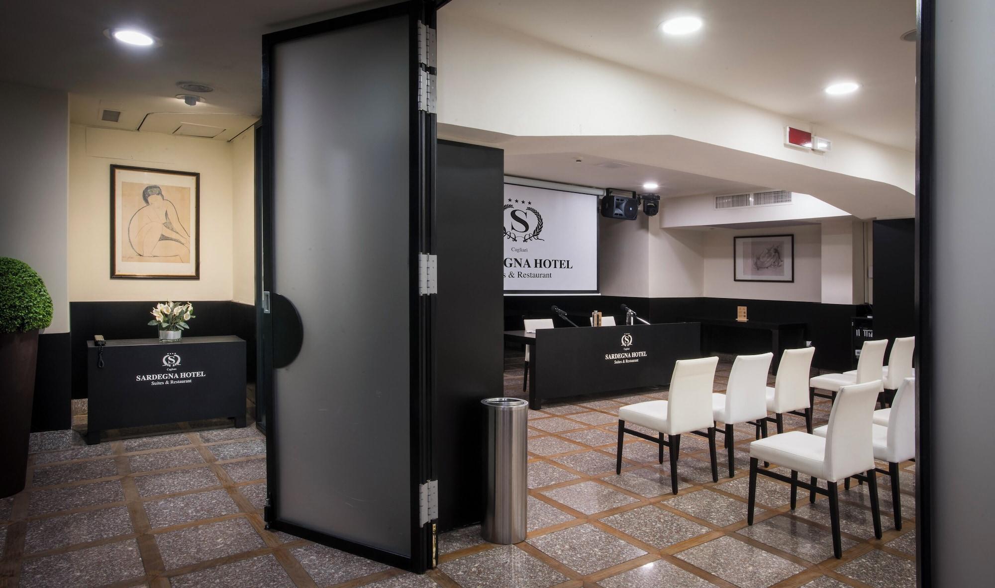 Sala de Reuniones Sardegna Hotel, Suites & Restaurant