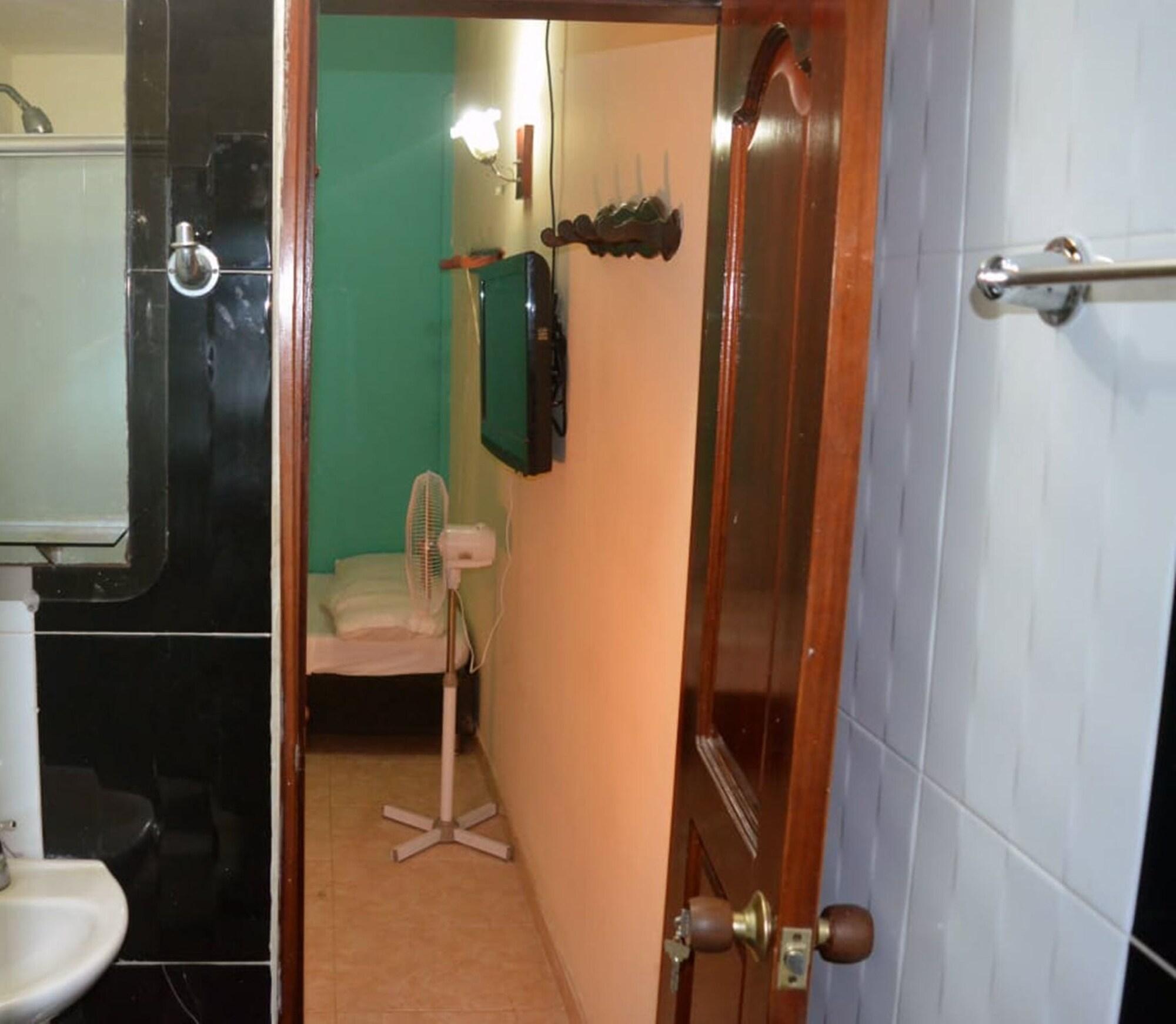 Equipamiento de Habitación Mayleen Colonial Hotel