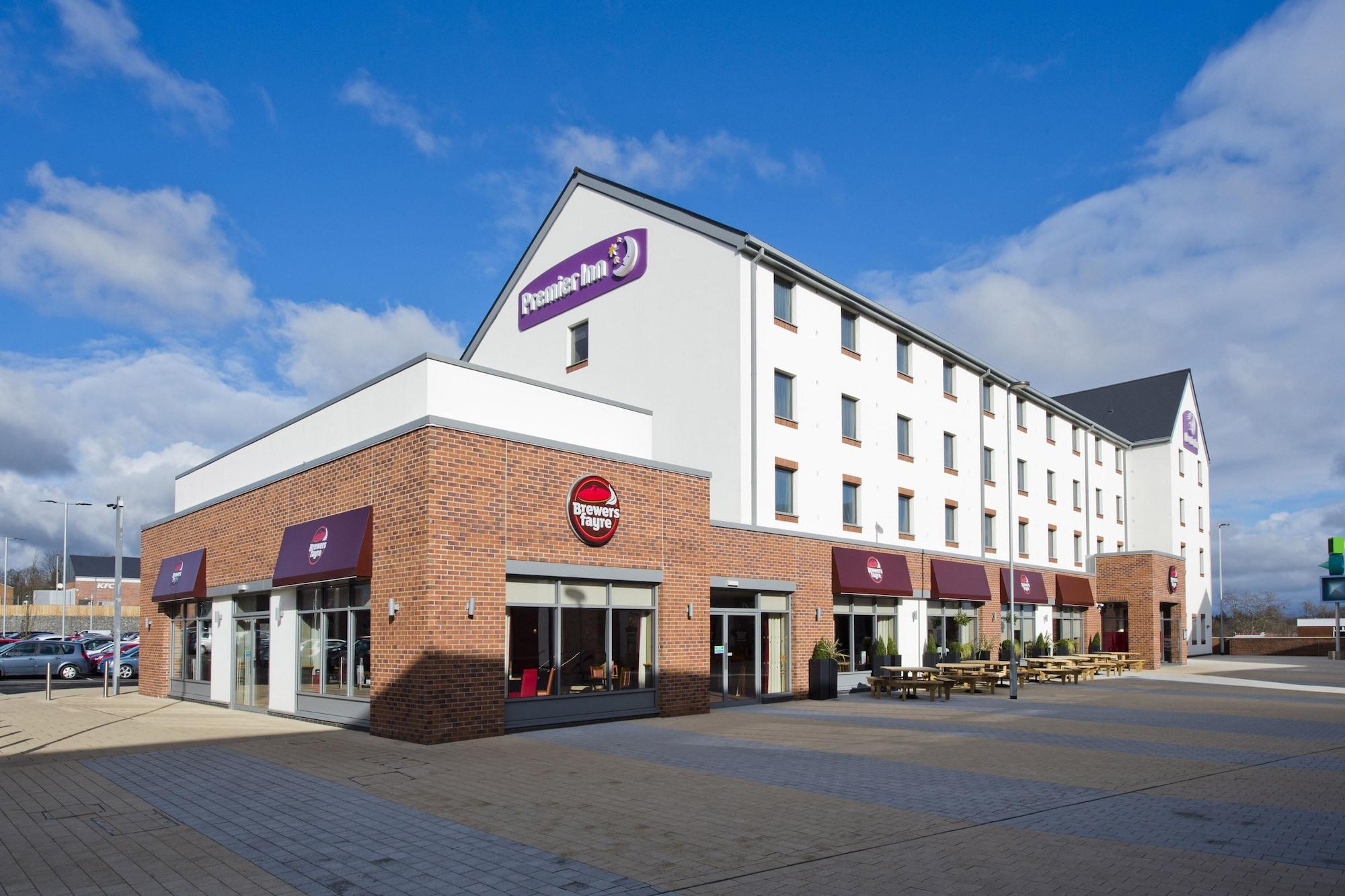 Vista Exterior Premier Inn Catterick Garrison