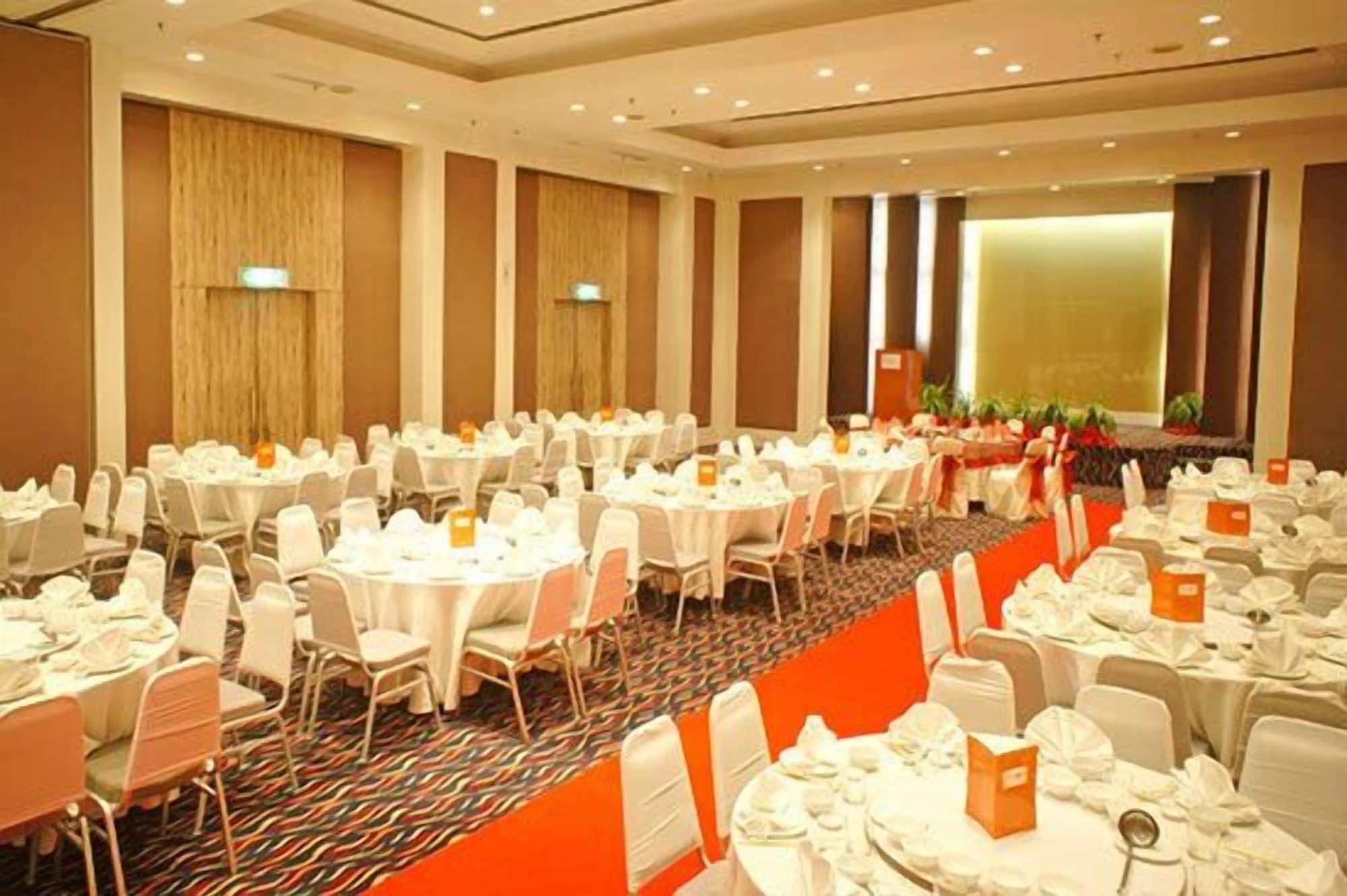 Salón de Baile Grand Dormani Rajah Court Hotel