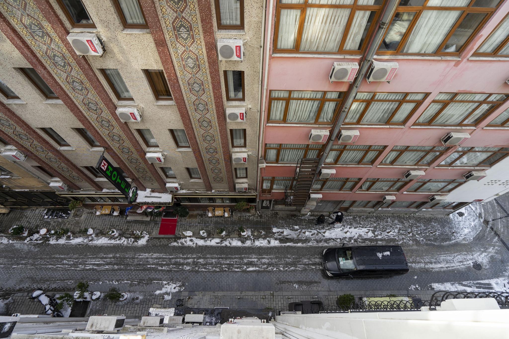 Vista Exterior Sayeban Gold Hotel