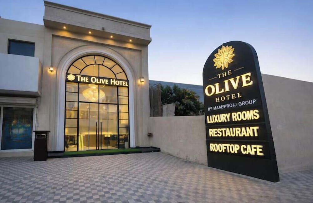 Varios The Olive Hotel Karnal