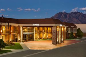 Alojamiento - Park Inn by Radisson Salt Lake City Midvale