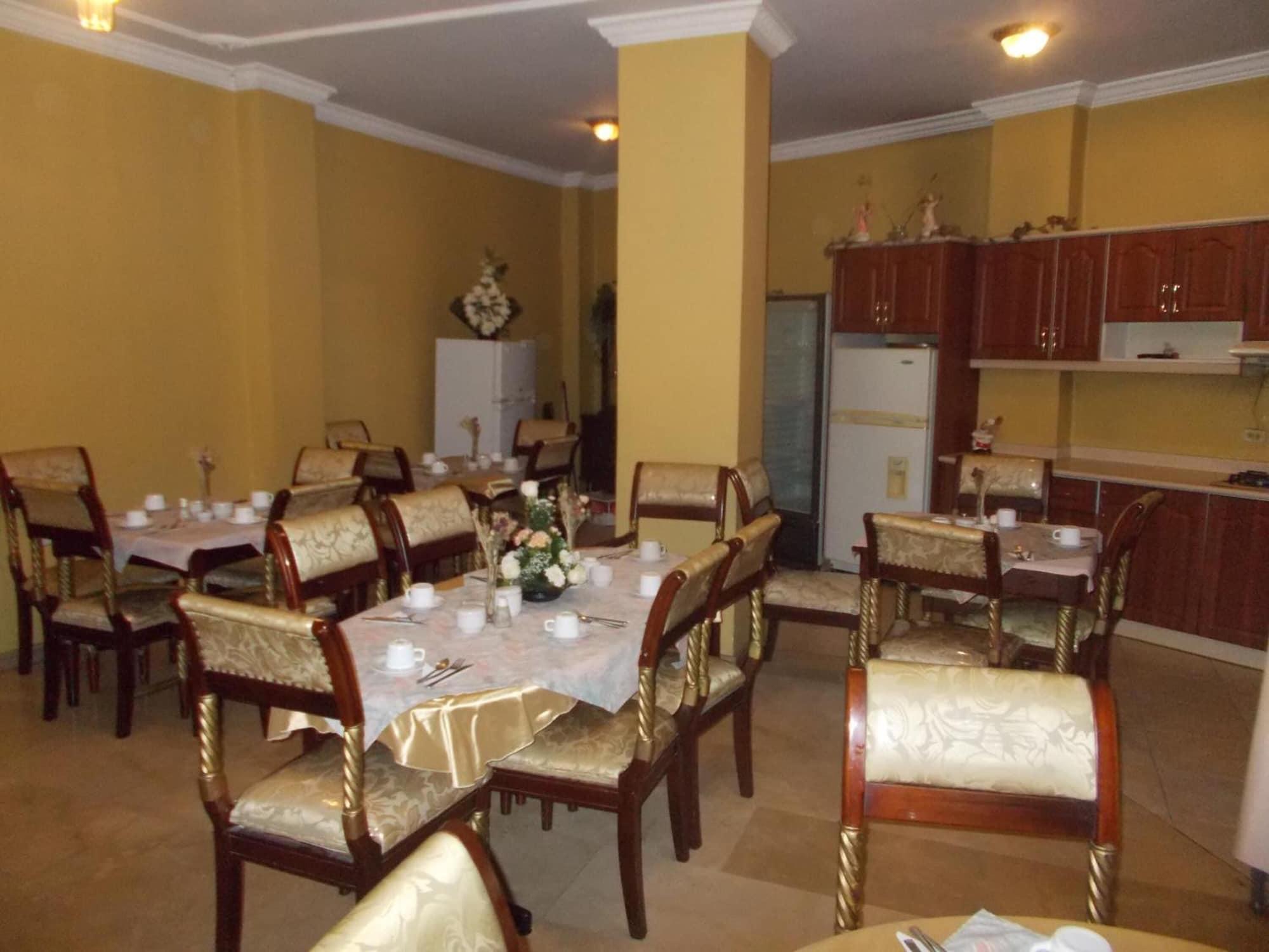 Restaurant Colony Inn Hotel