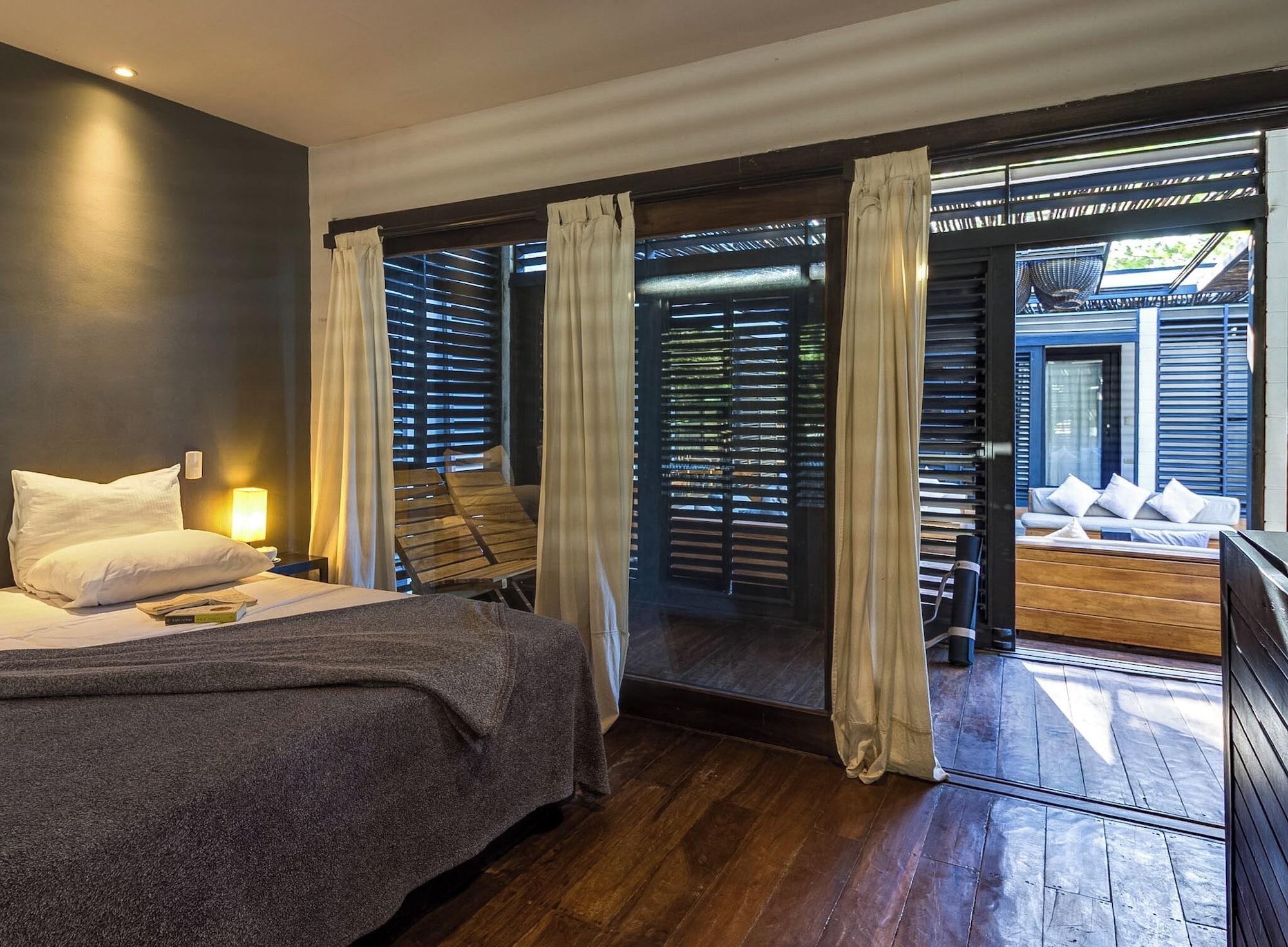 Habitación 99 Surf Lodge