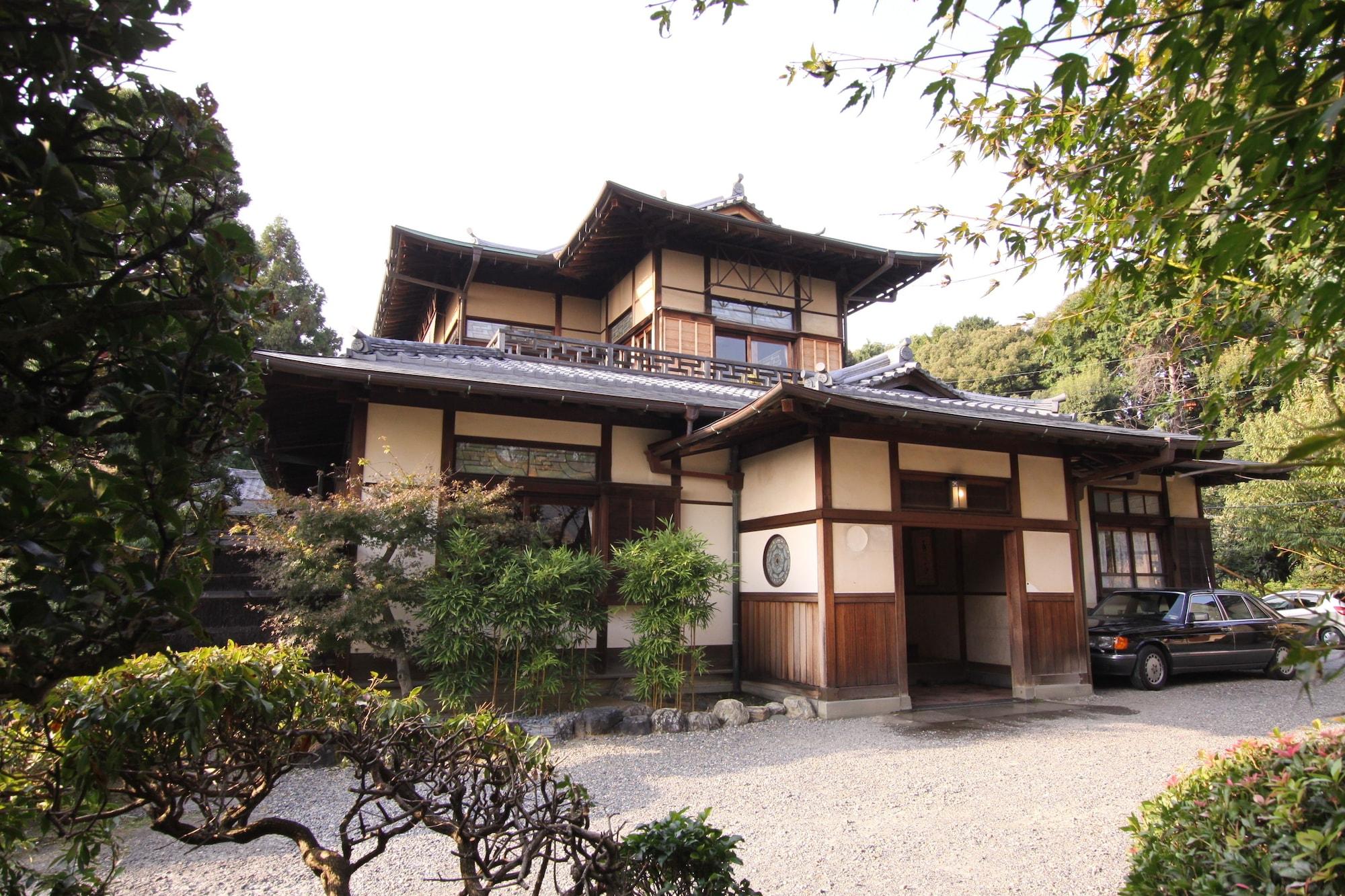 Varios Ryokan Yoshida-sanso