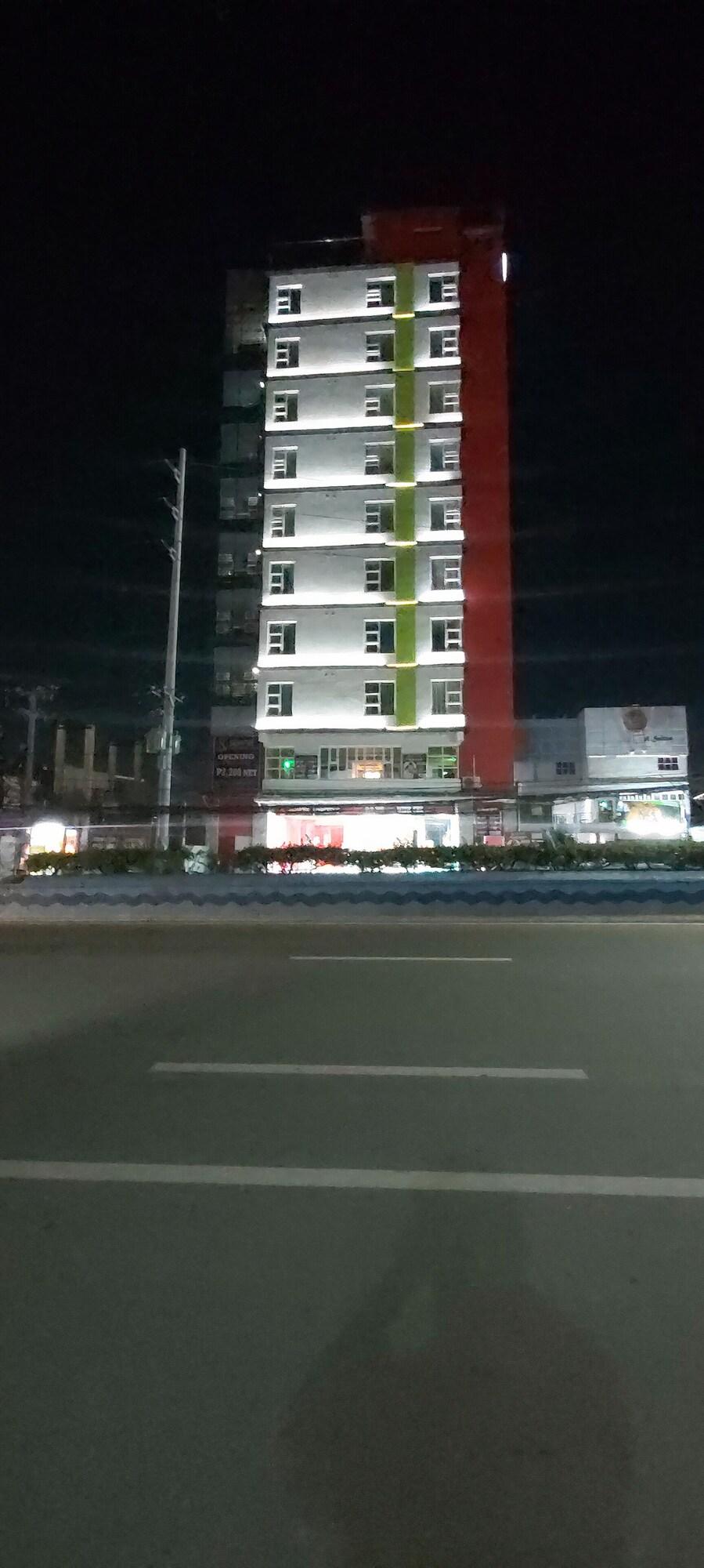 Vista Exterior SEMPRE PREMIER INN MACTAN AIRPORT HOTEL