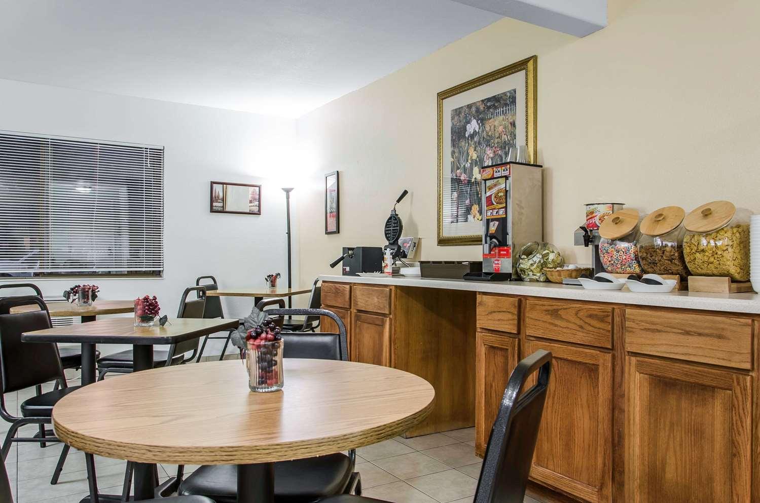 Restaurant Days Inn by Wyndham Pocatello University Area