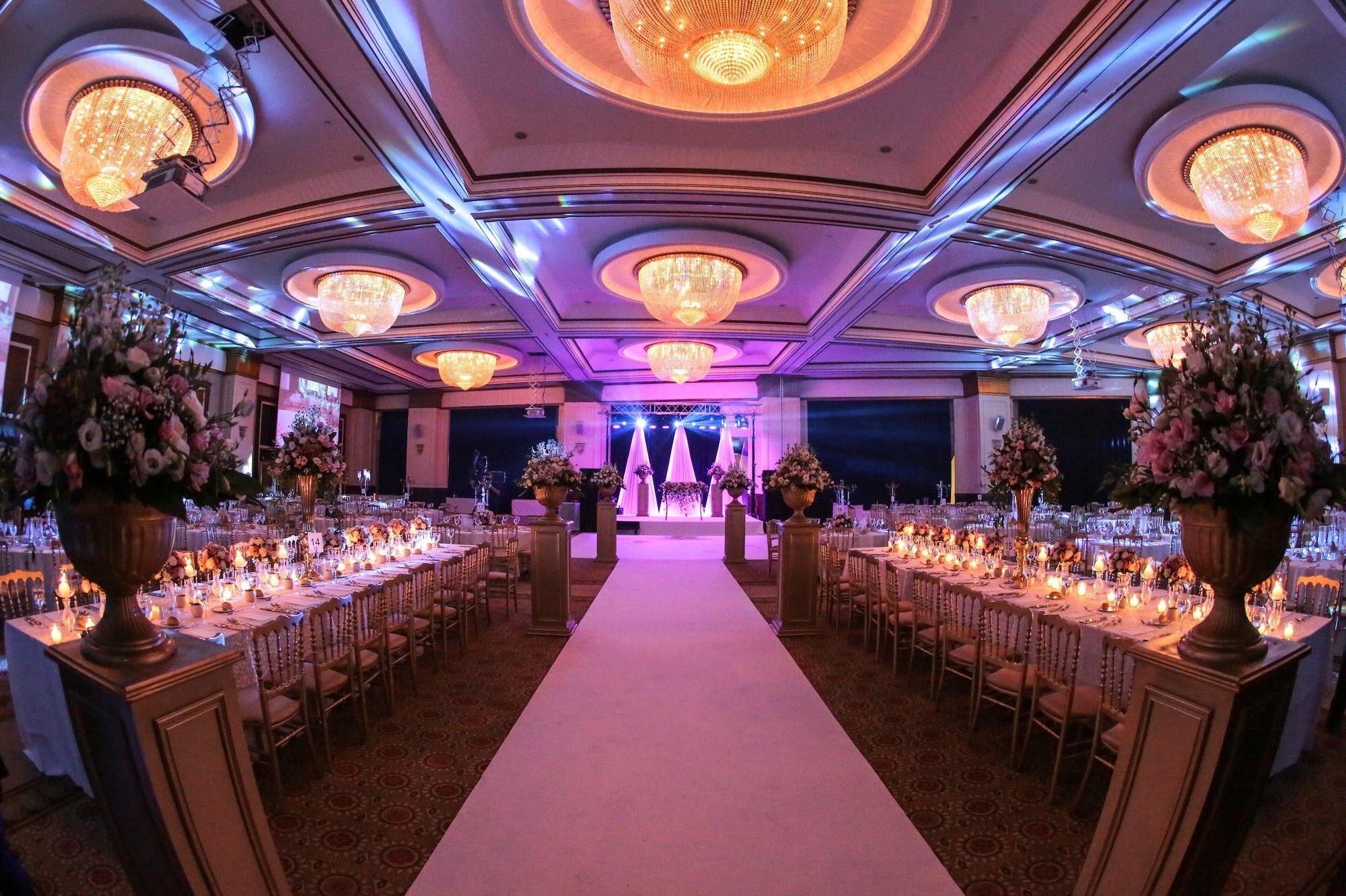 Restaurant Crowne Plaza Hotel Istanbul - Asia by IHG