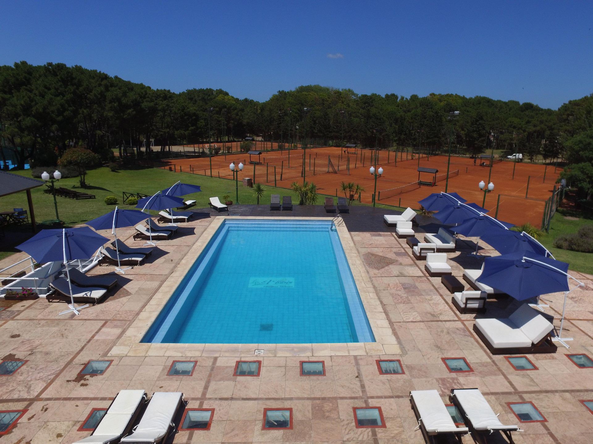 Vista Piscina Tennis Ranch Pinamar
