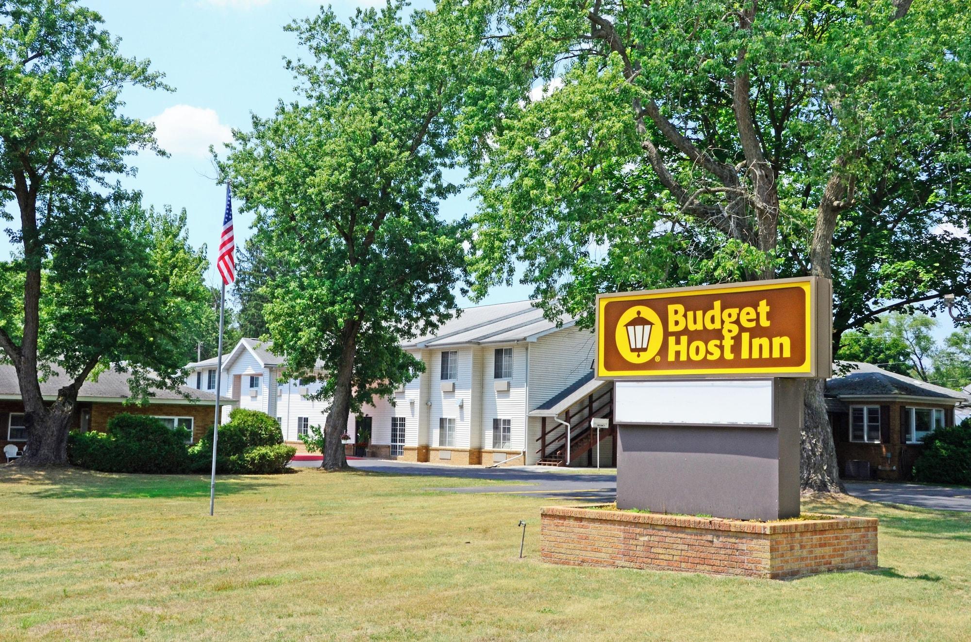 Vista Exterior Budget Host Inn