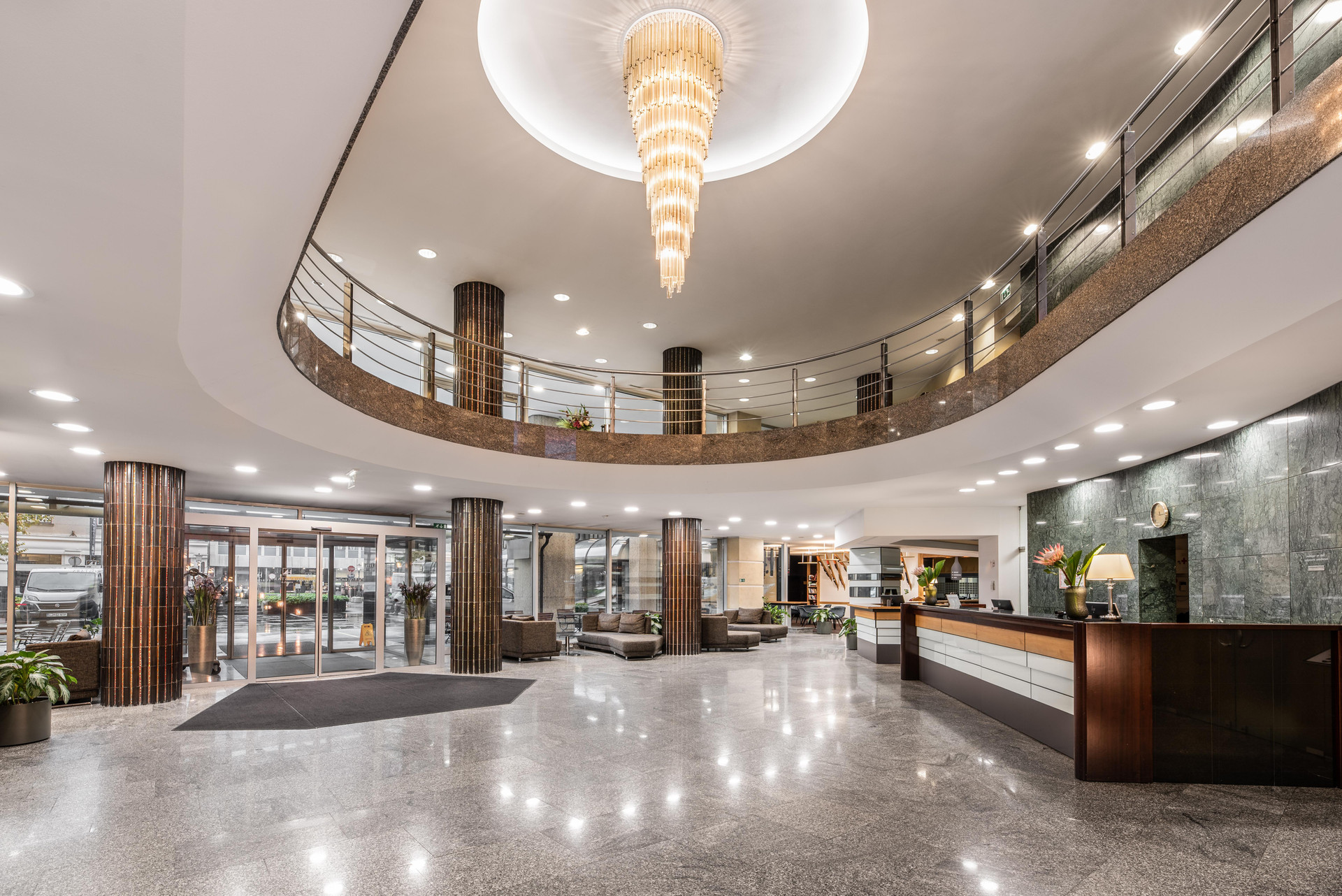Vista Lobby Eurostars uHotel