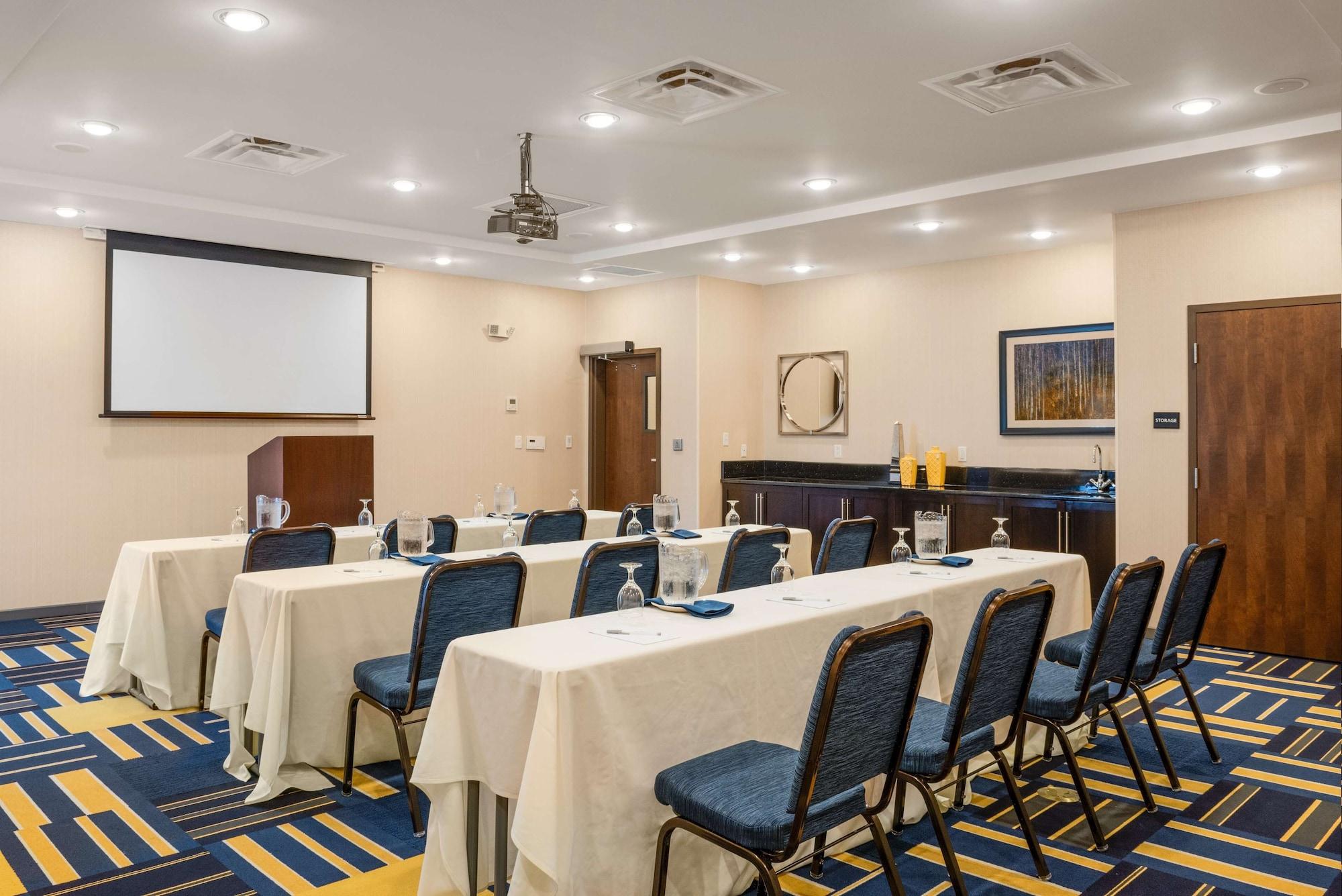 Sala de Reuniones Hampton Inn & Suites Lavonia