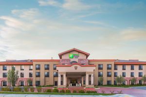 Alojamiento - Holiday Inn Express Hotel & Suites Atascadero by IHG