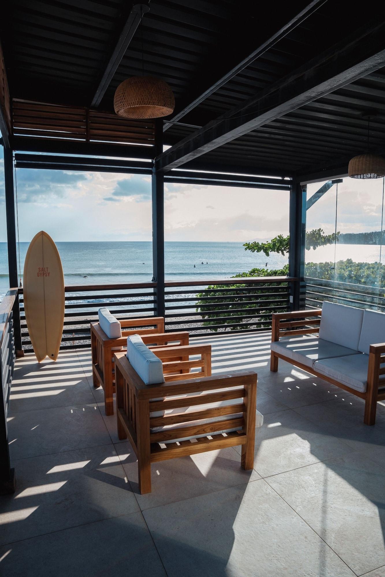 Equipamiento de Habitación WAO Beach Hotel