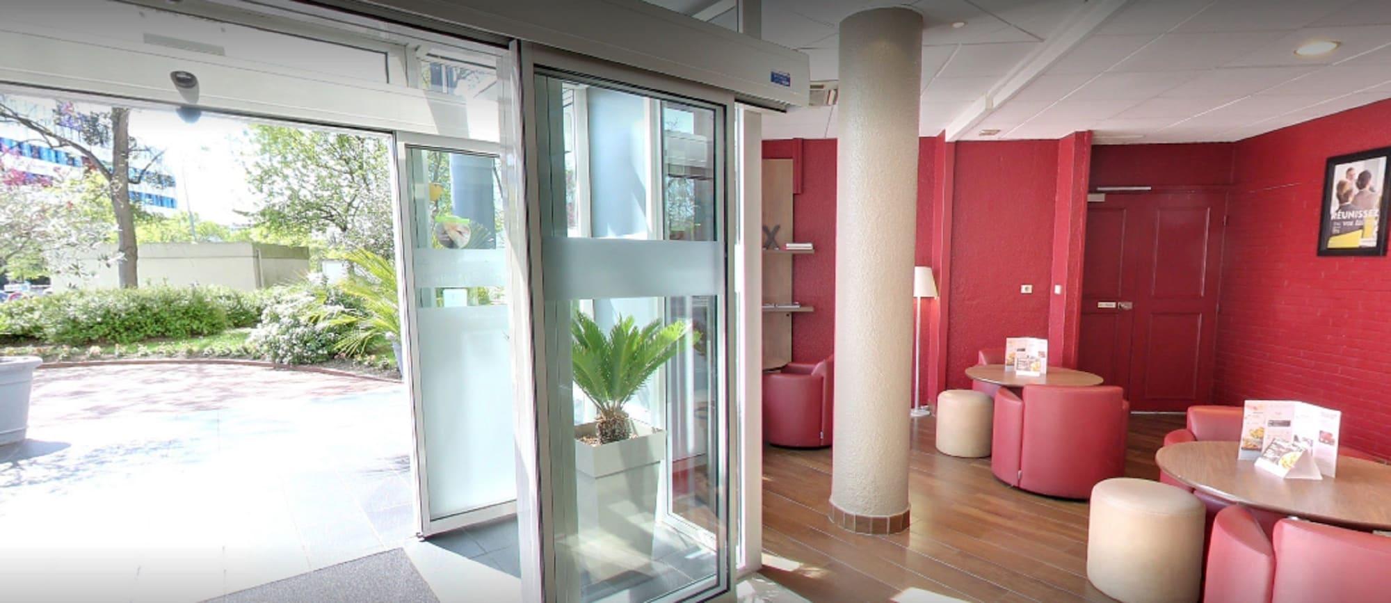 Vista Lobby Campanile Paris Ouest - Gennevilliers Barbanniers
