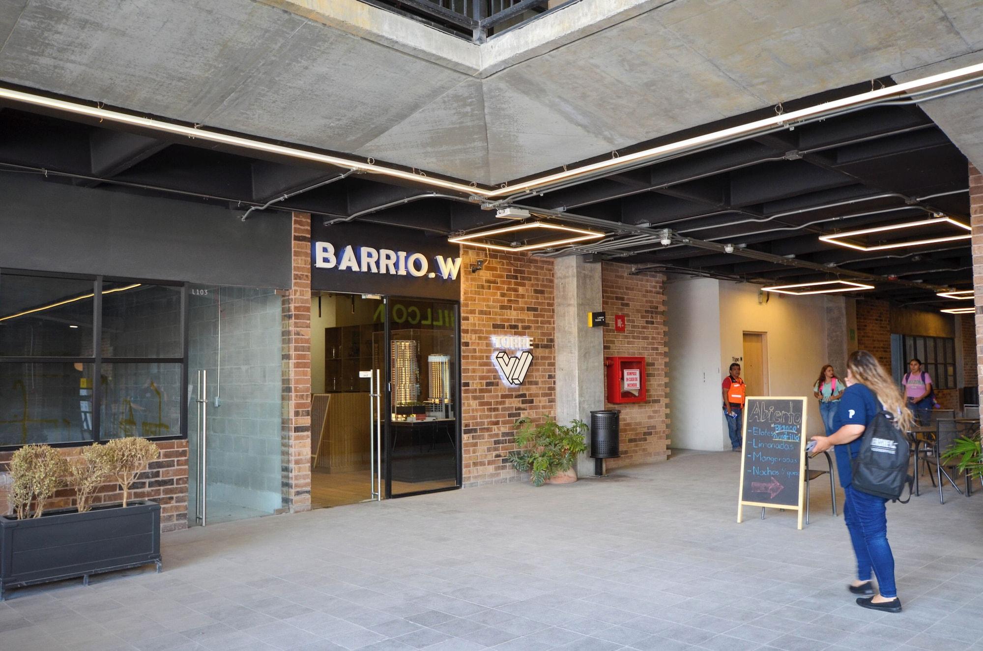 Vista Lobby Barrio W