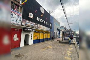 Alojamiento - Hotel Punto 100