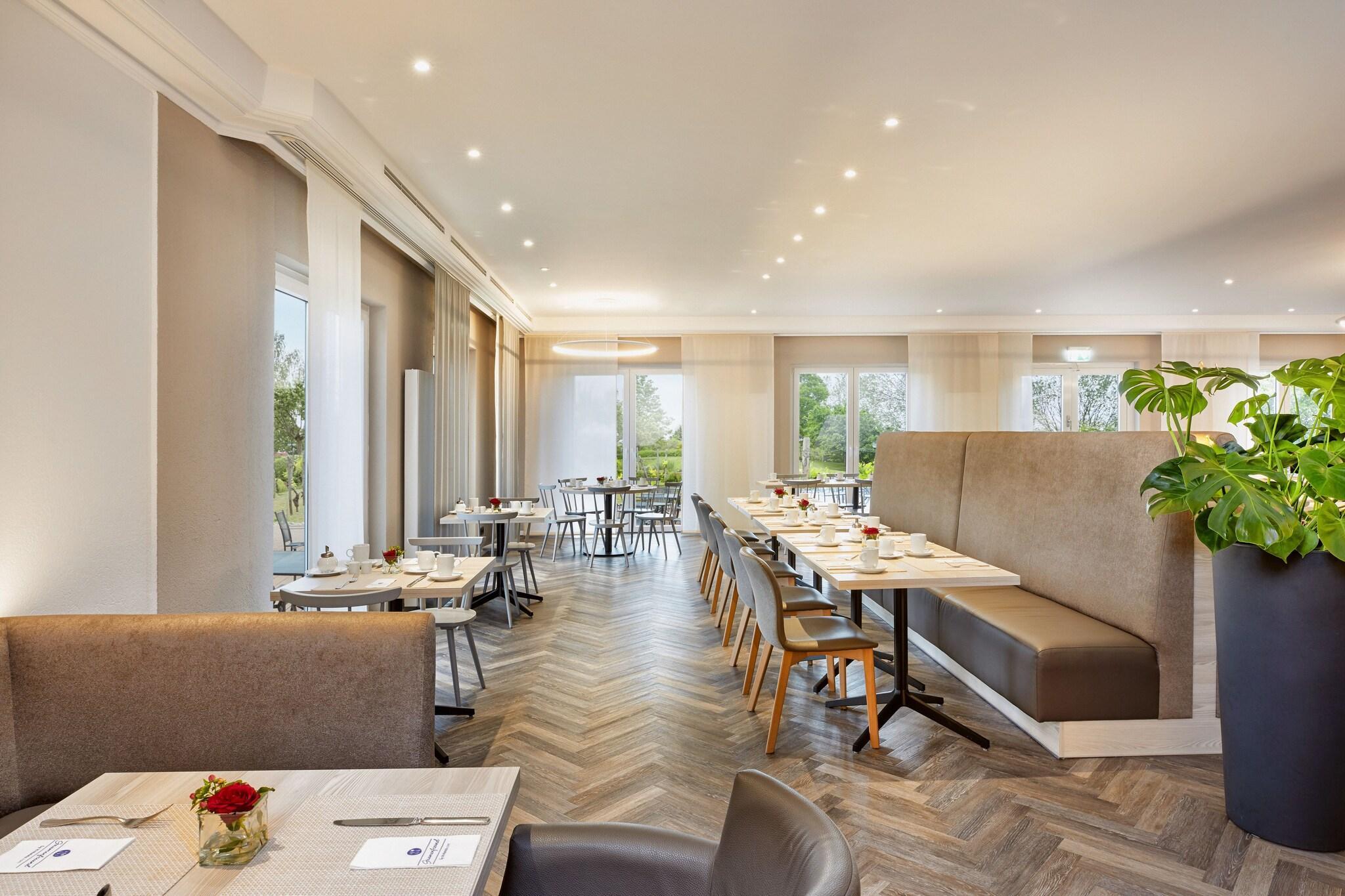 Restaurant H+ Hotel Frankfurt Airport West