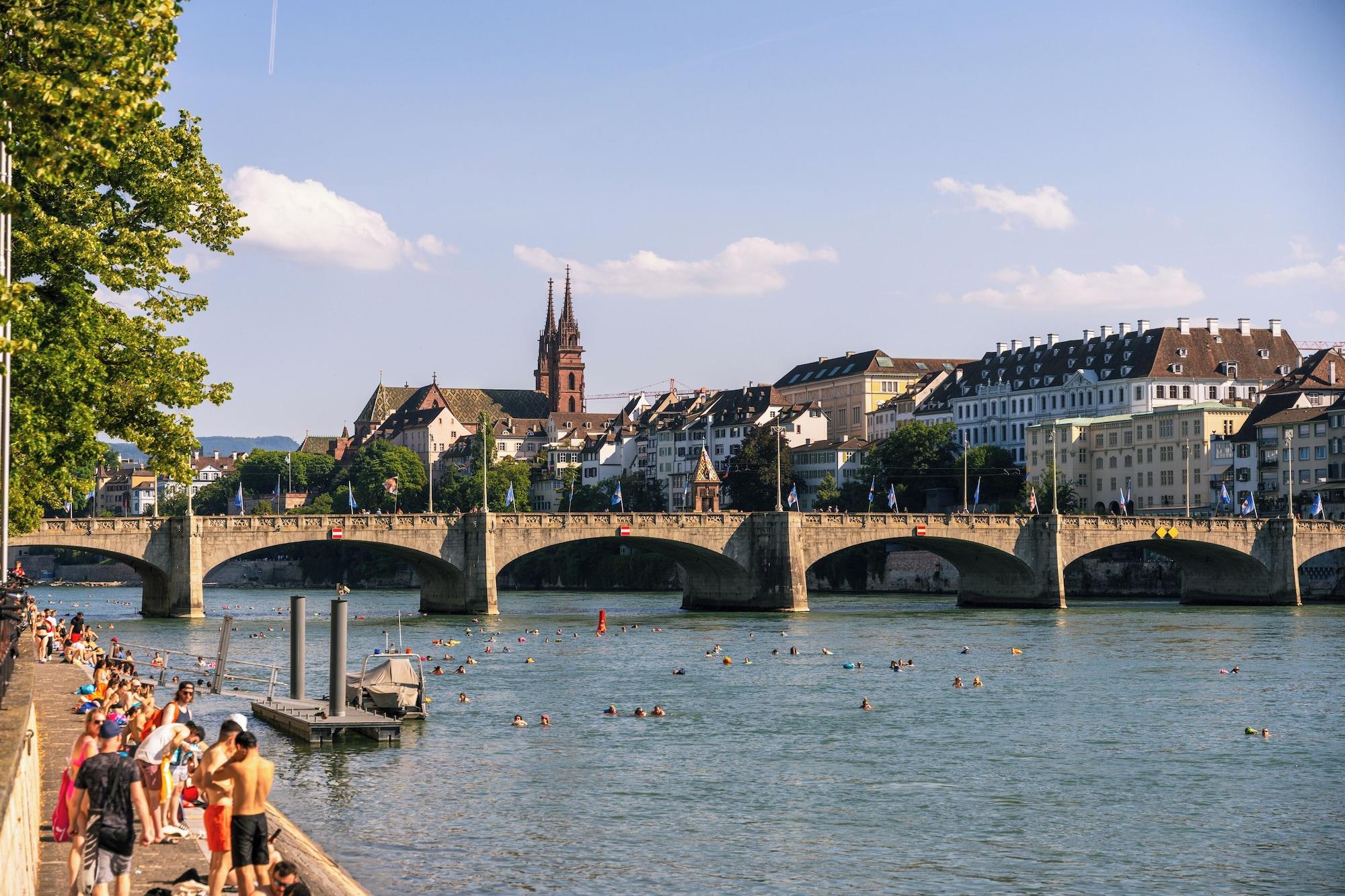 Vista Exterior Grand Hotel Les Trois Rois