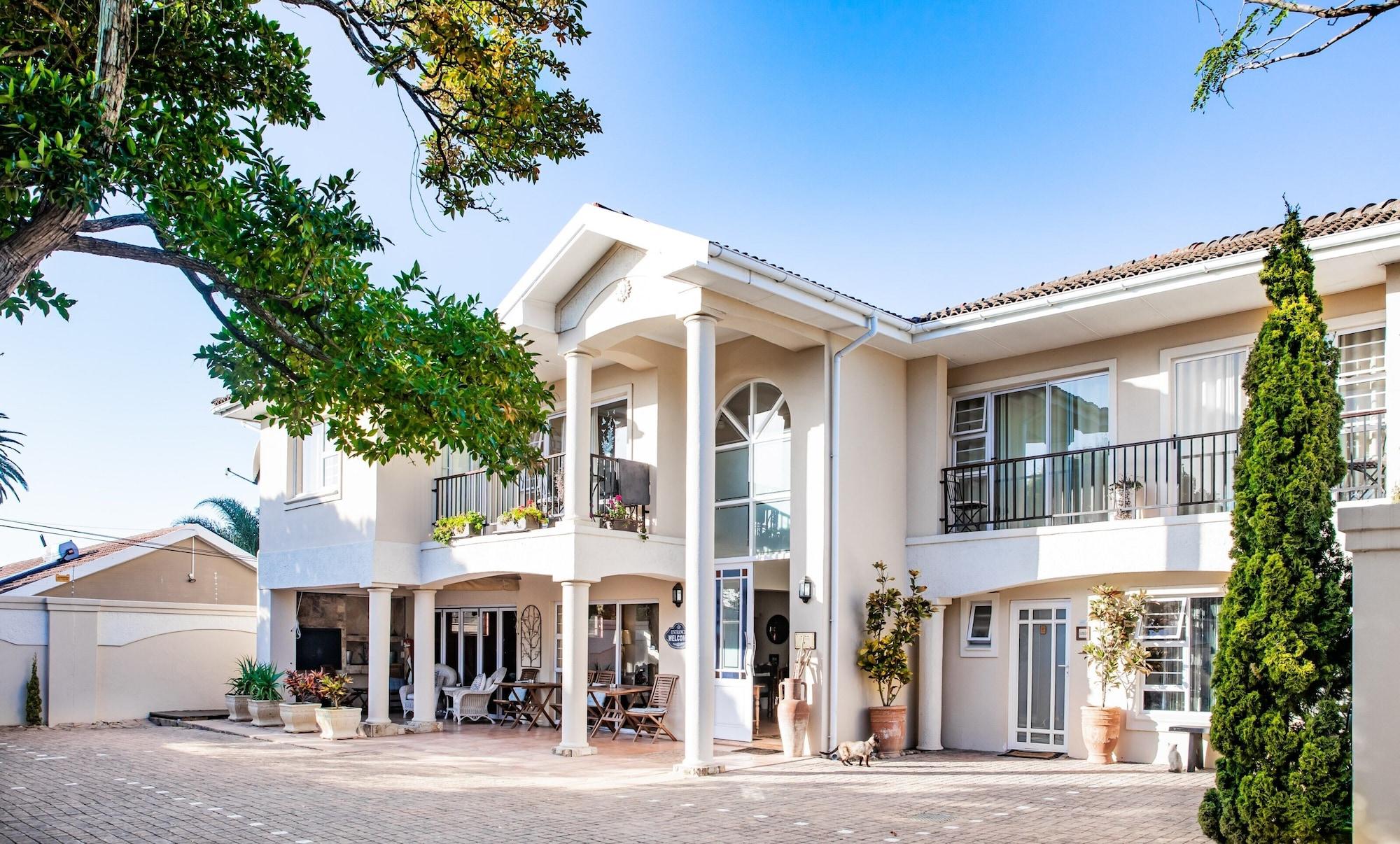 Varios Arum Guest House