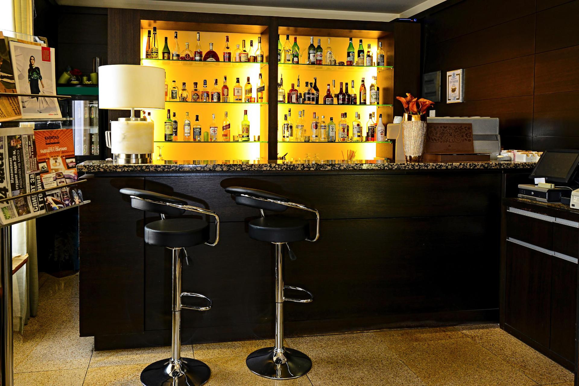 Bar/Salón Rosslyn Central Park Hotel