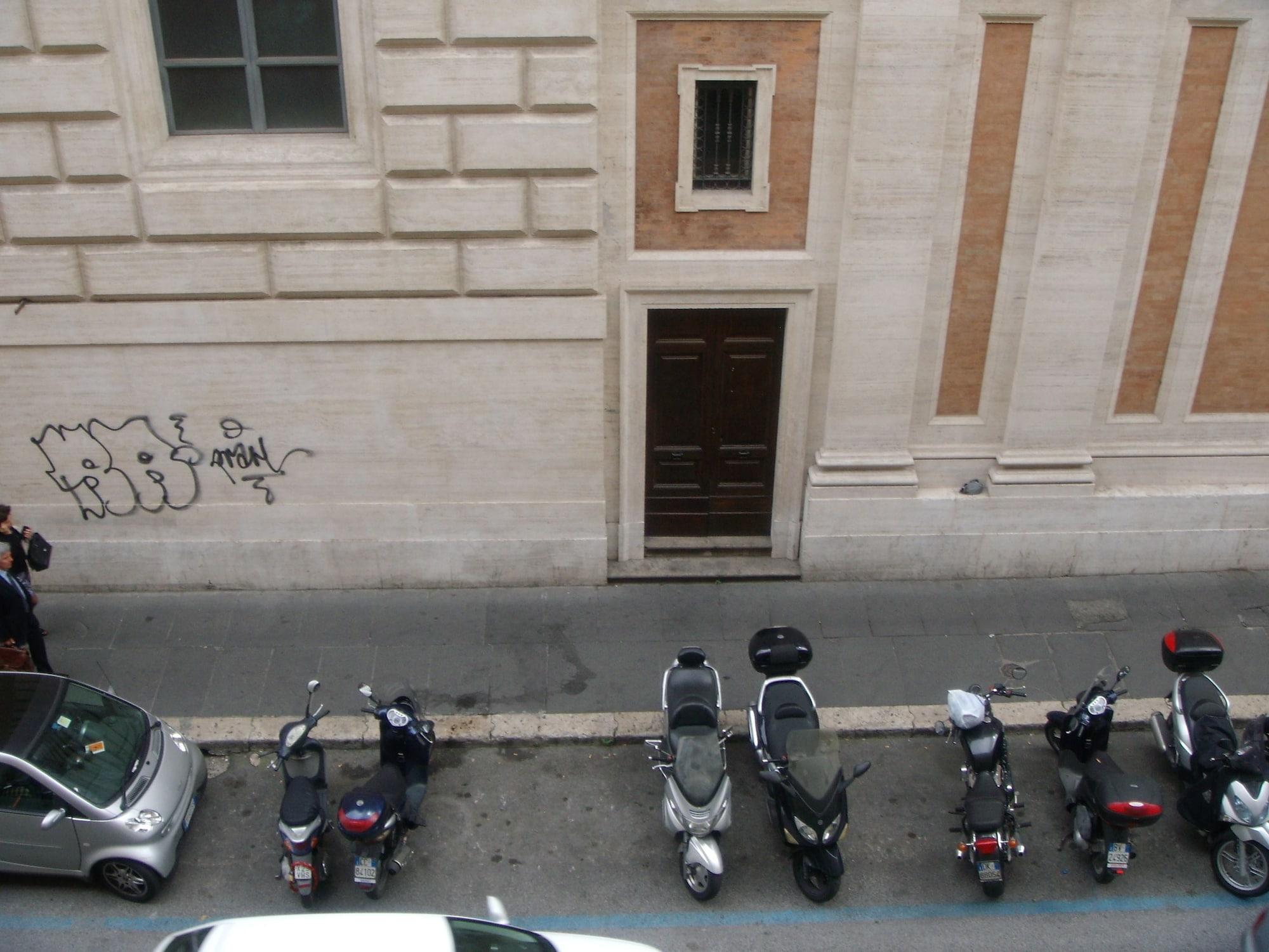 Vista Exterior Roma Termini Inn