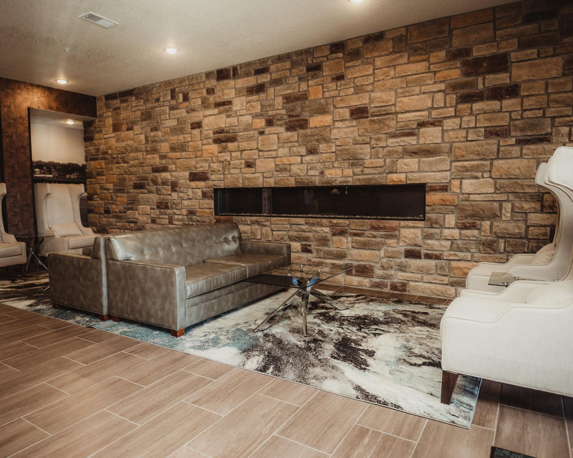 Vista Lobby Cobblestone Hotel & Suites - Ottumwa