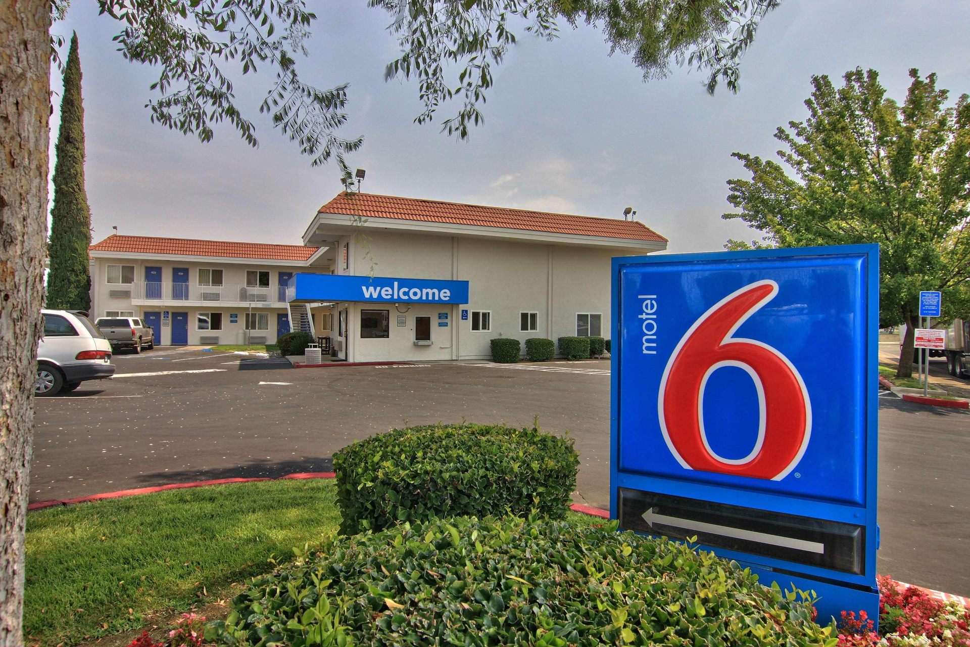 Varios Motel 6 Sacramento, CA - North